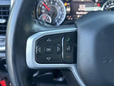 2022 RAM 1500 Big Horn Crew Cab 4x4 5'7" Box