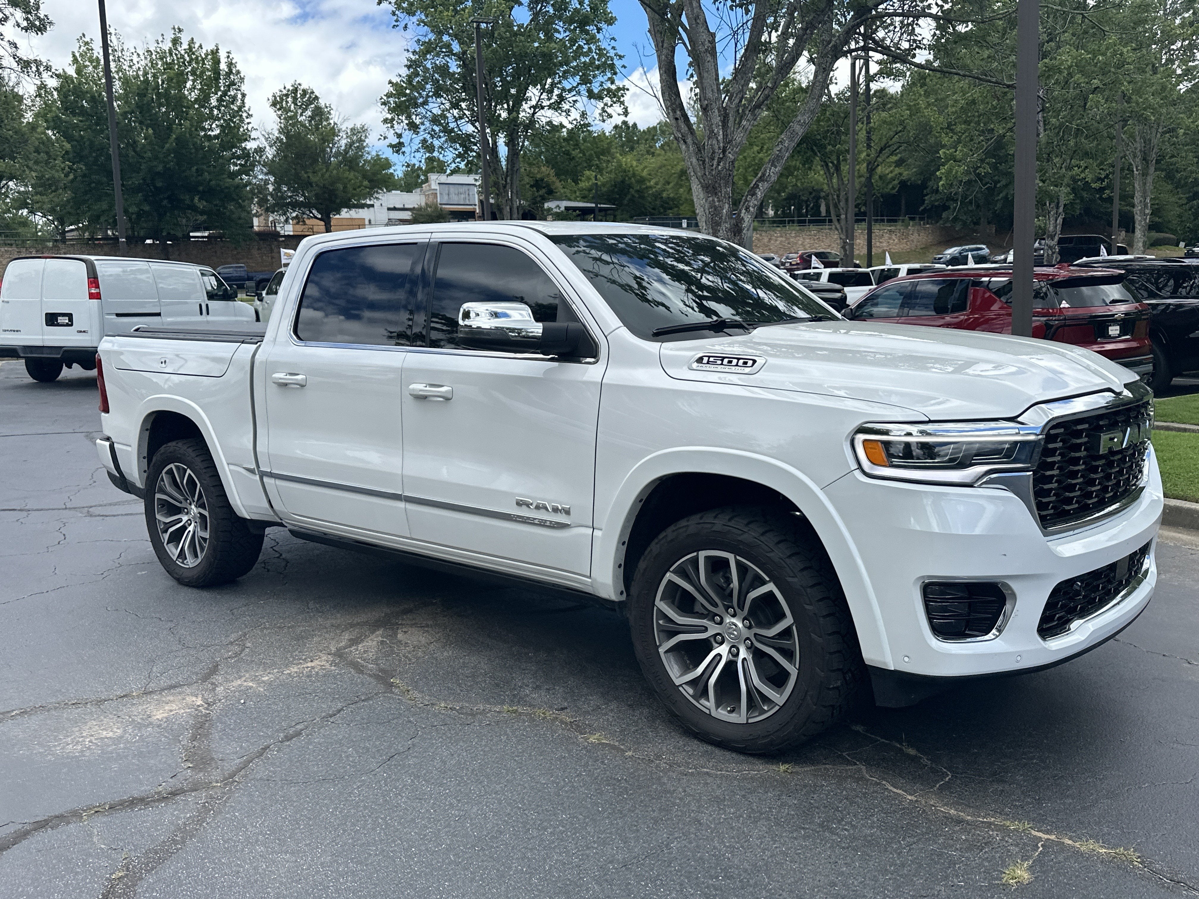 2026 RAM 1500 Tungsten Crew Cab 4x4 5'7" Box