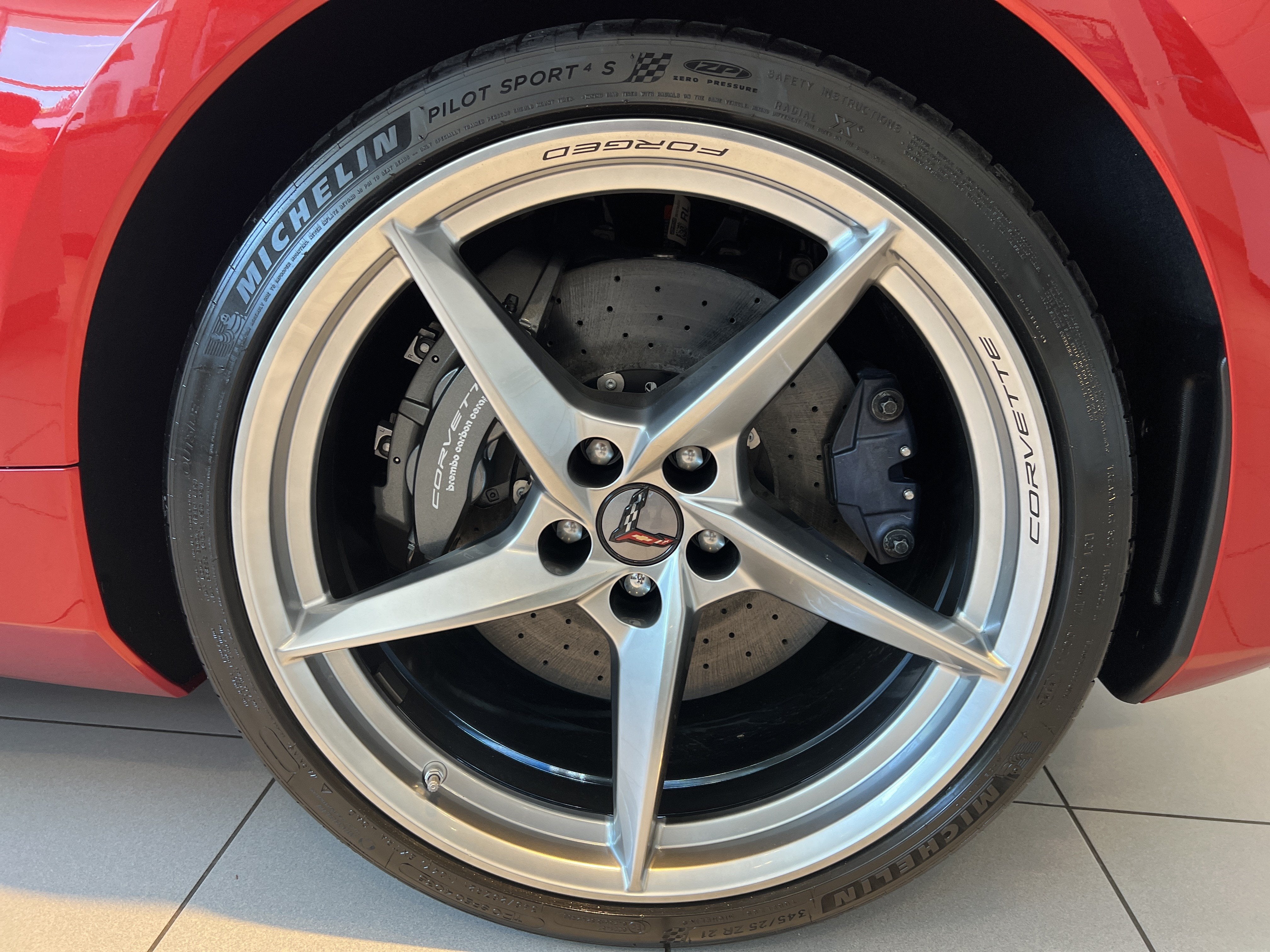 2027 Chevrolet Corvette Grand Sport 2LT
