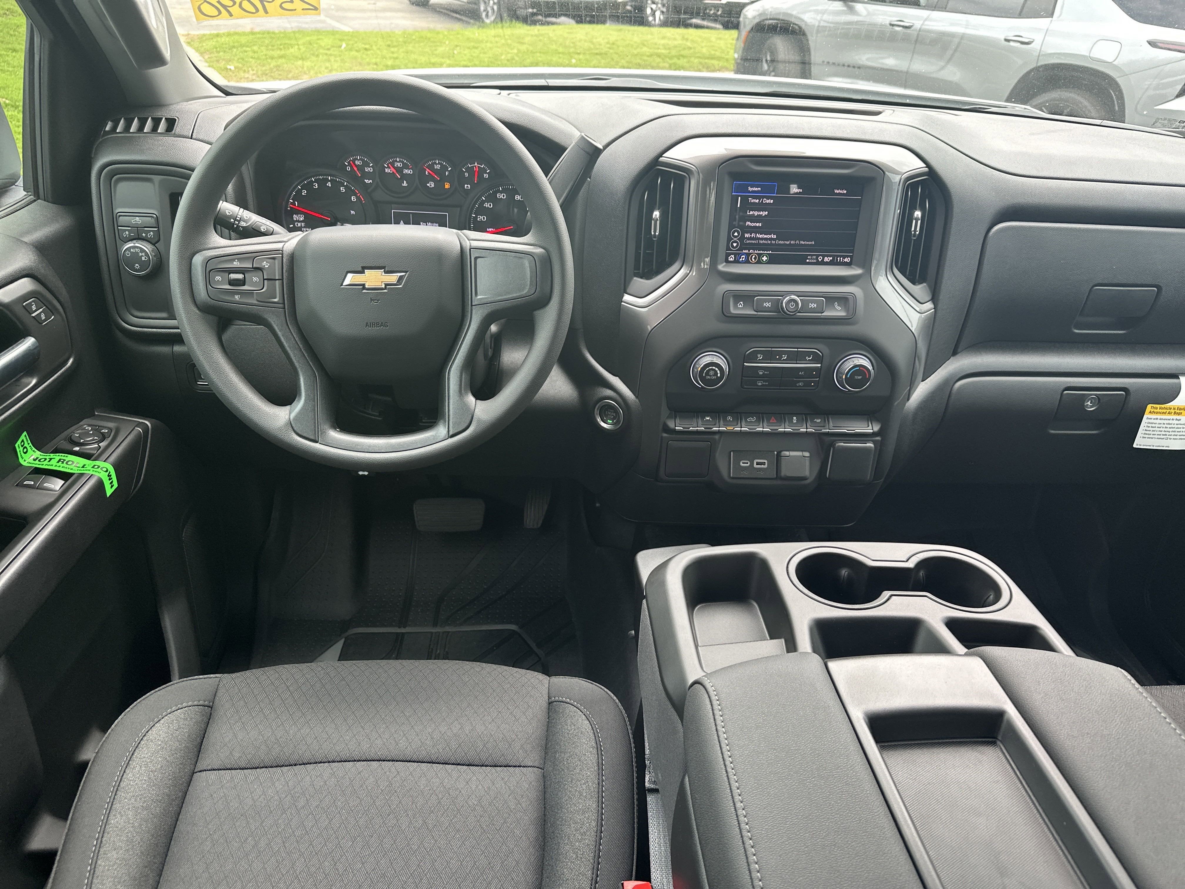 2025 Chevrolet Silverado 1500 Custom