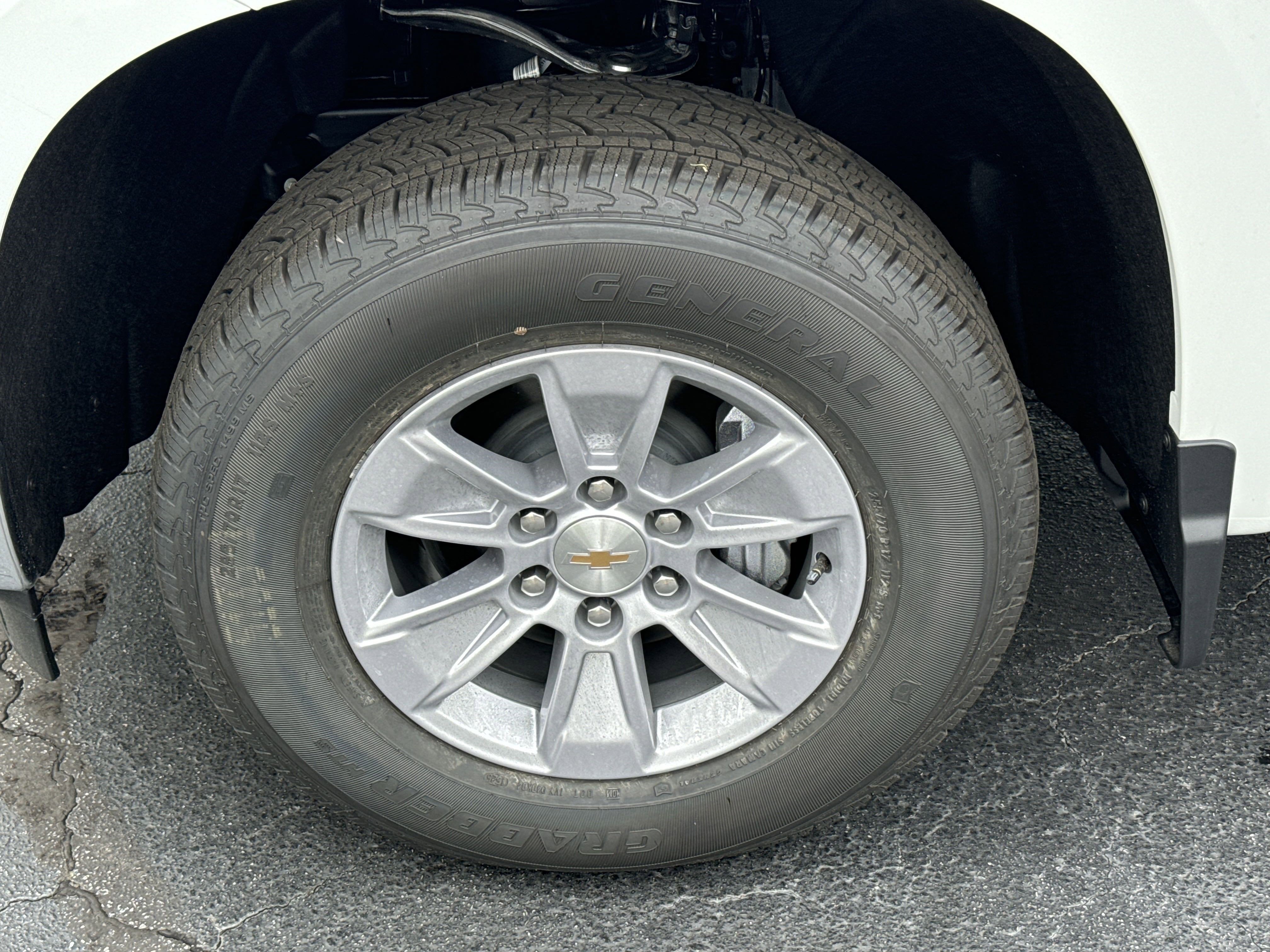 2025 Chevrolet Silverado 1500 LT