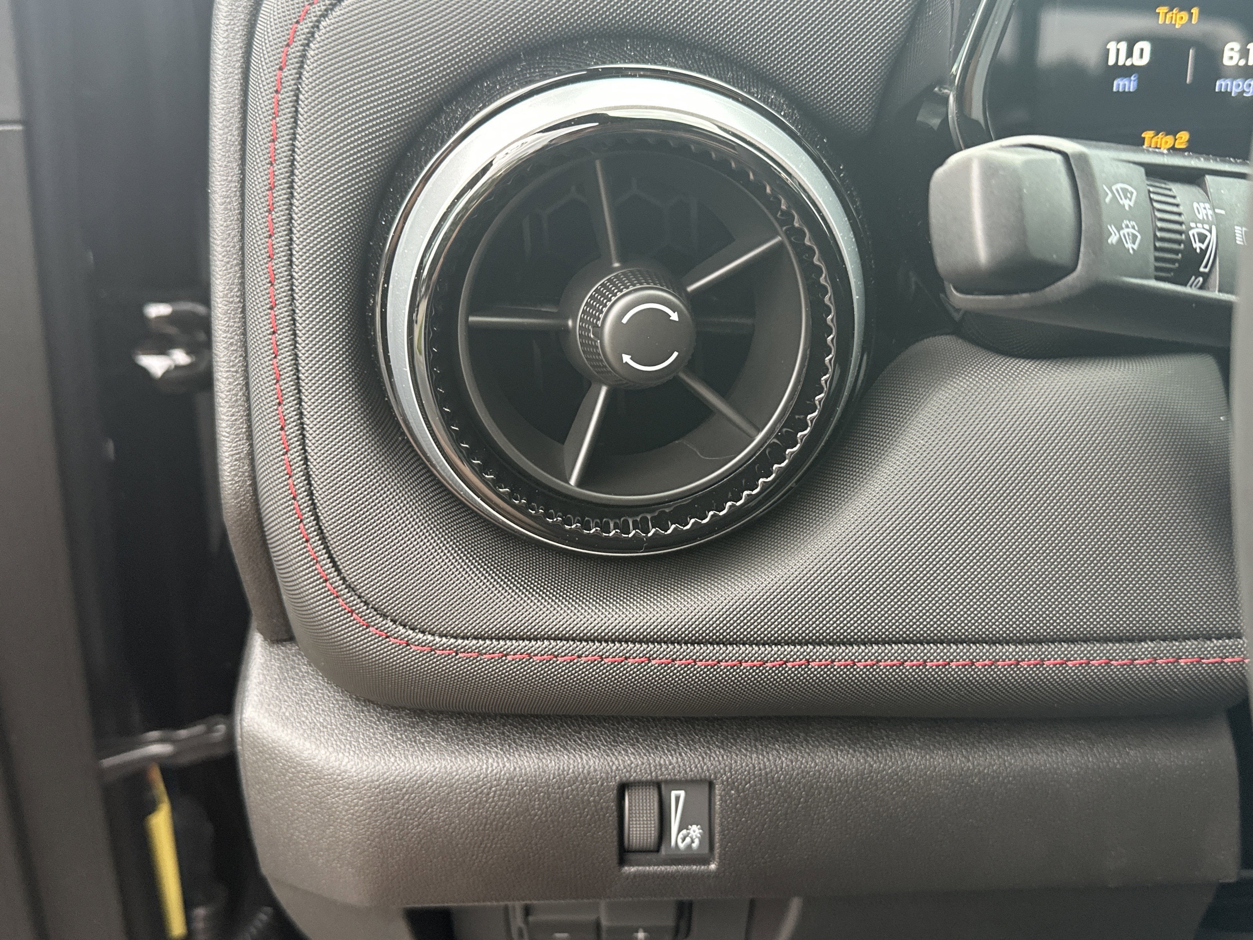 2026 Chevrolet Colorado Z71 - Photo 23