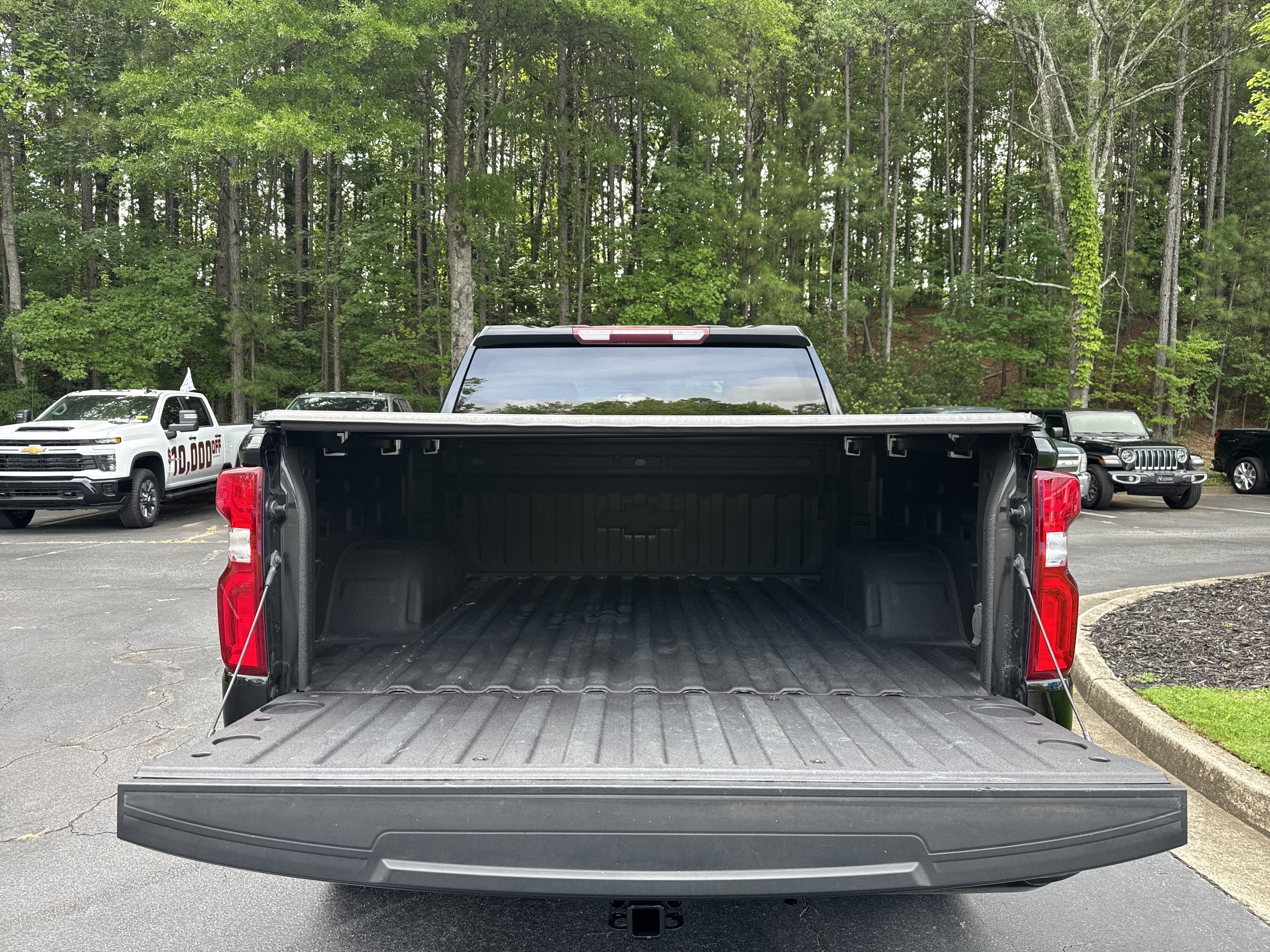 2022 Chevrolet Silverado 1500 LTD Custom