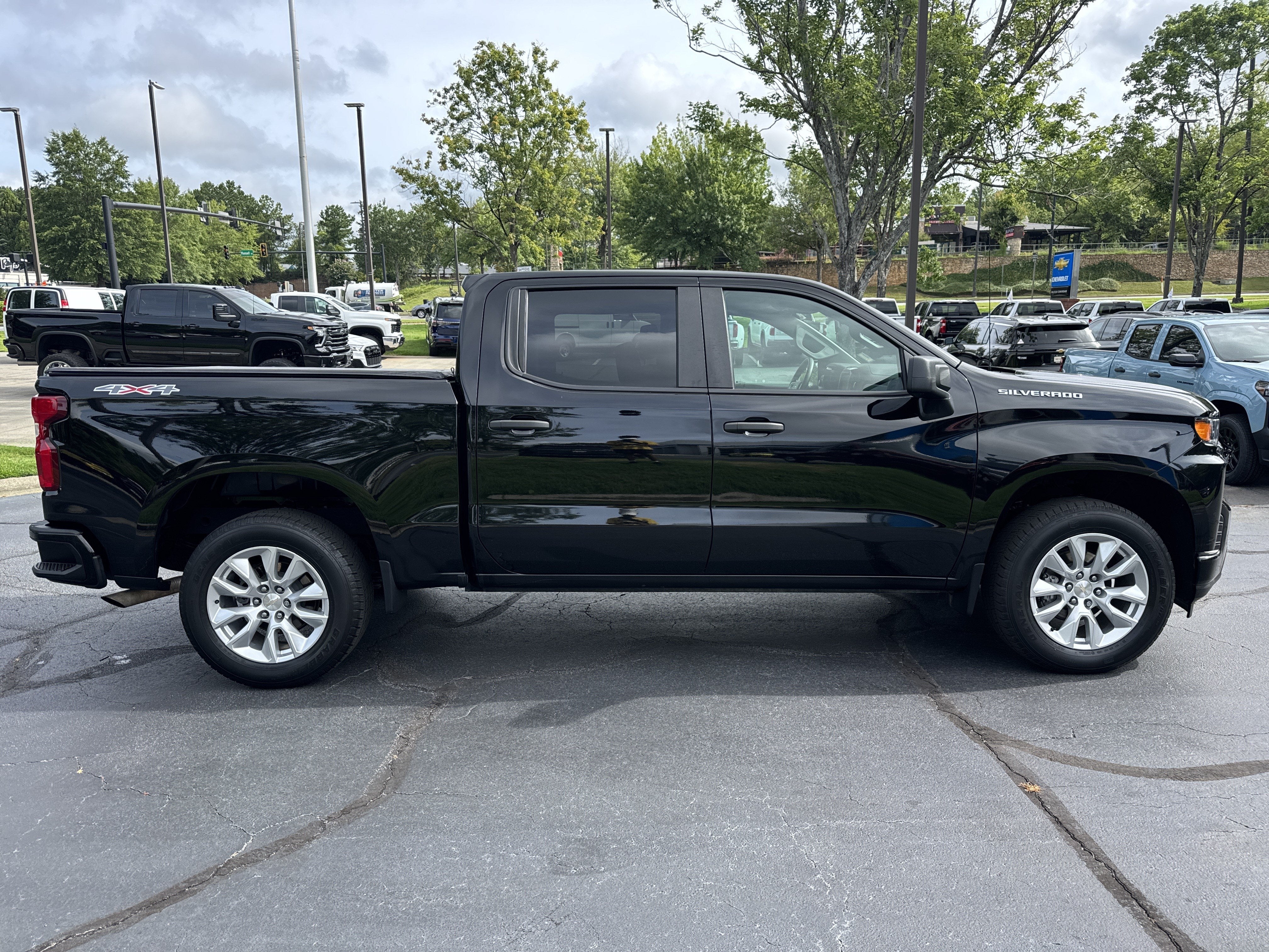 2022 Chevrolet Silverado 1500 LTD Custom