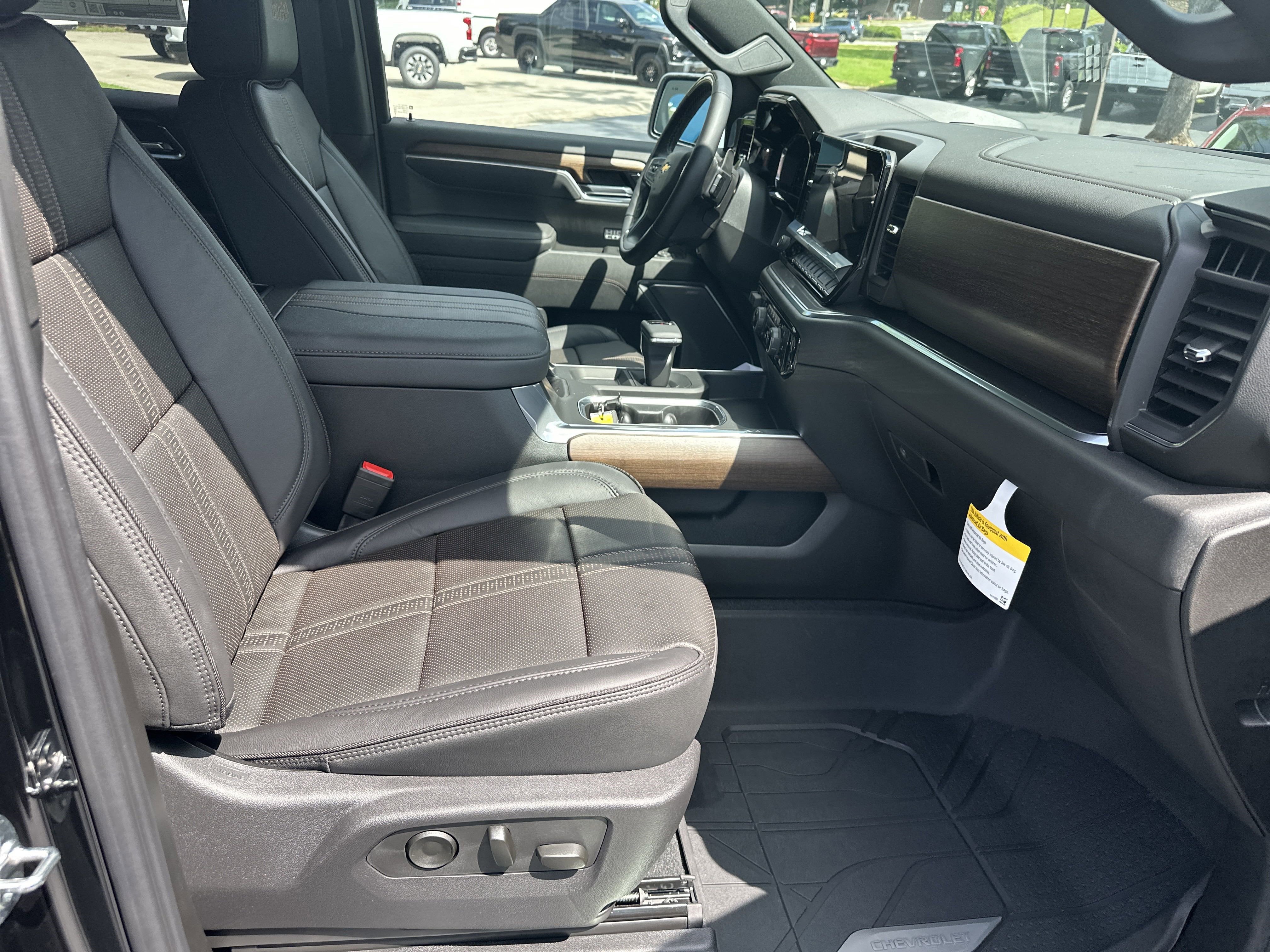 2025 Chevrolet Silverado 1500 High Country