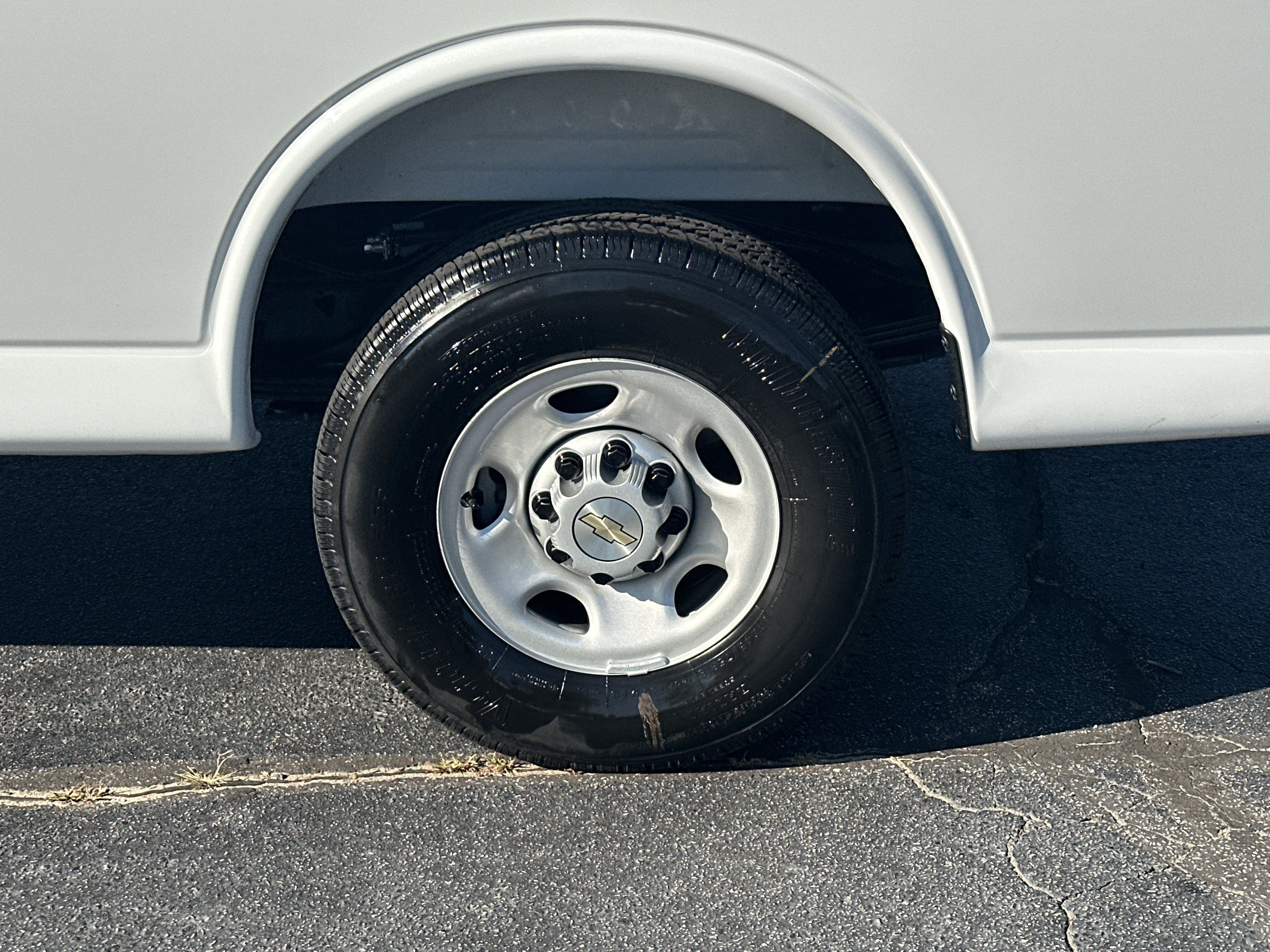 2026 Chevrolet Express Cargo WT