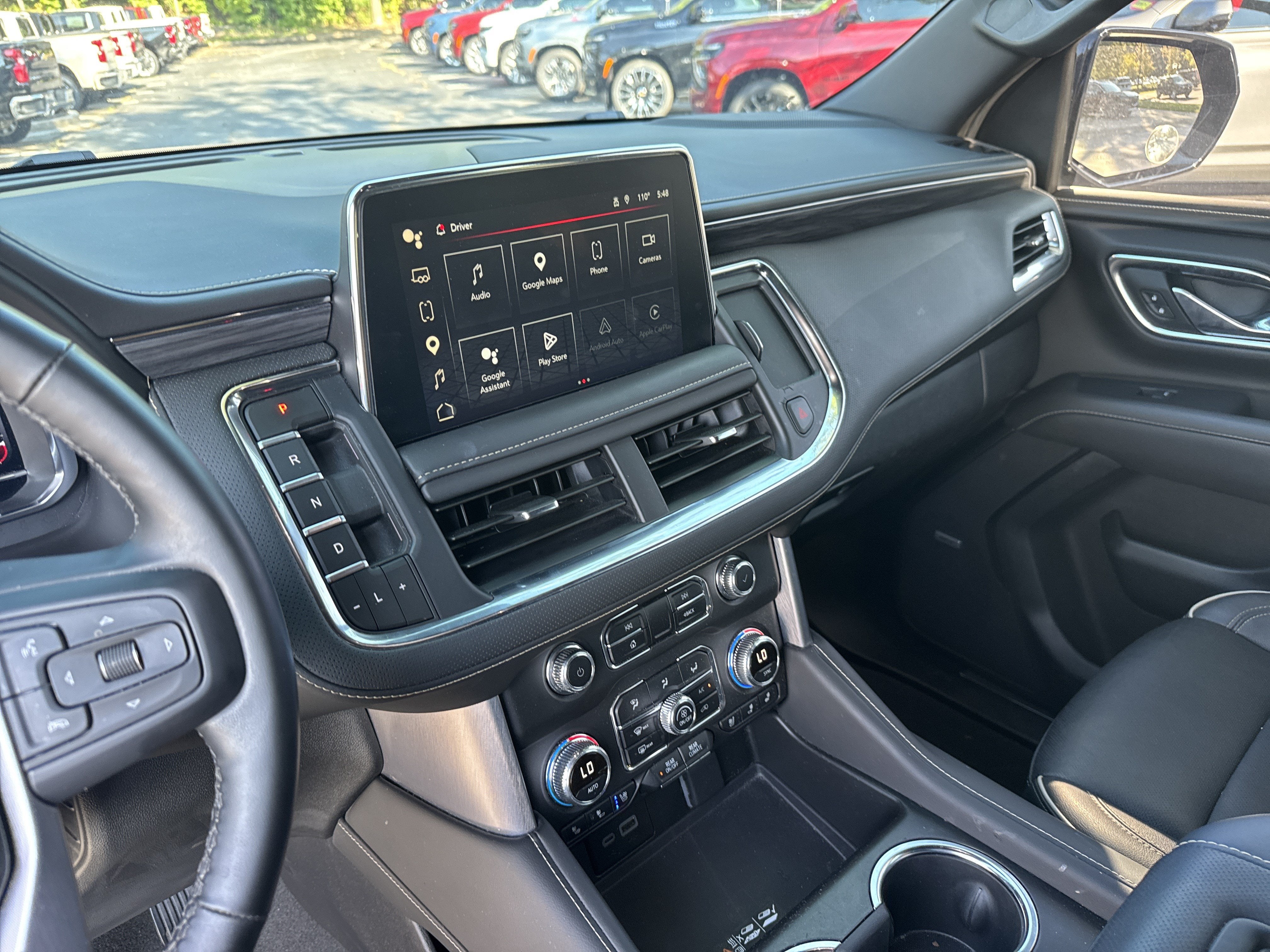 2024 GMC Yukon SLT