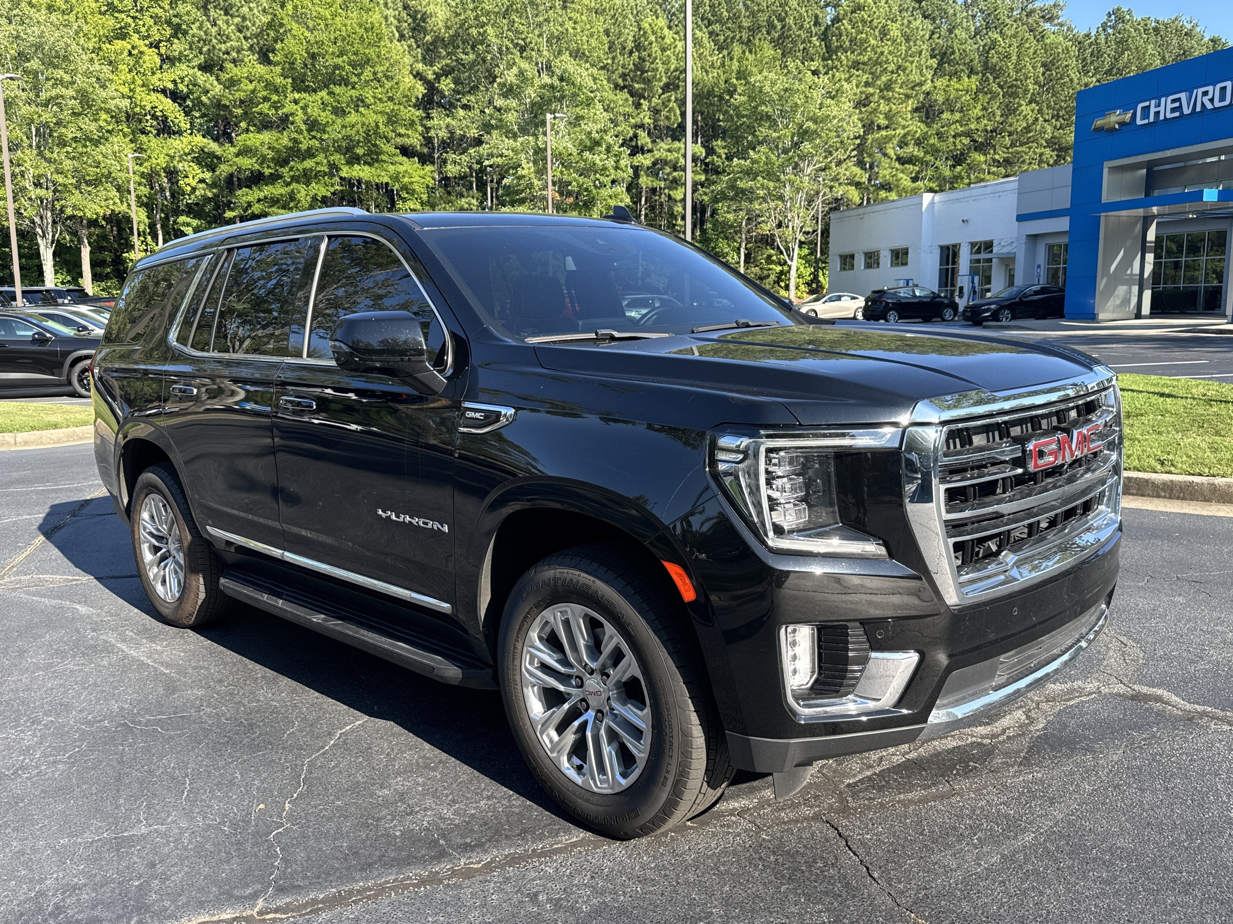 2024 GMC Yukon SLT