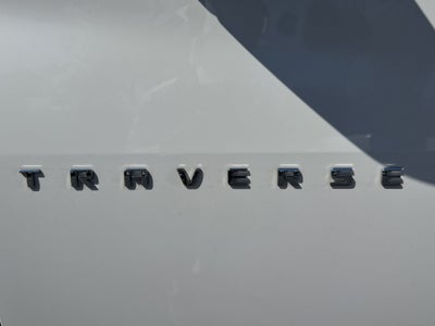 2022 Chevrolet Traverse LS