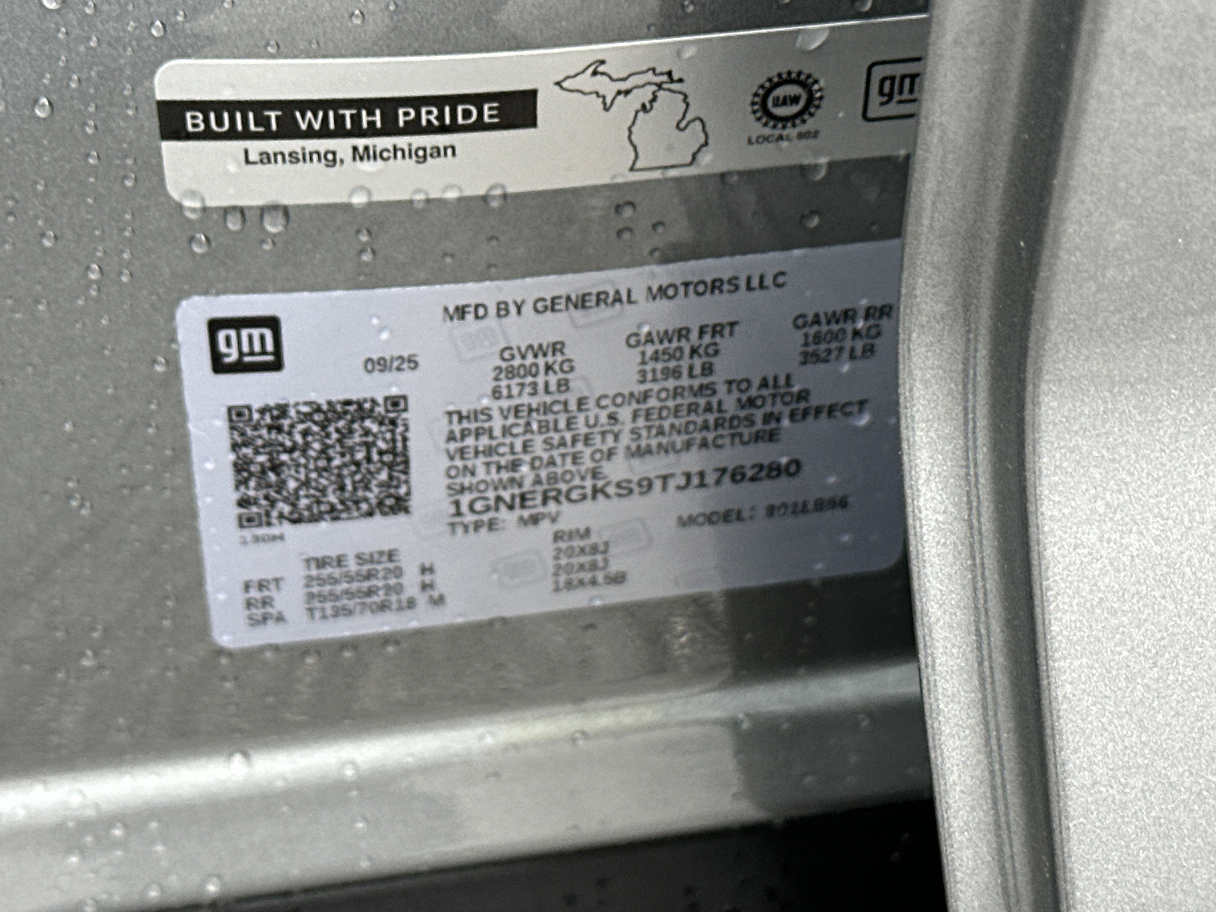 2026 Chevrolet Traverse LT