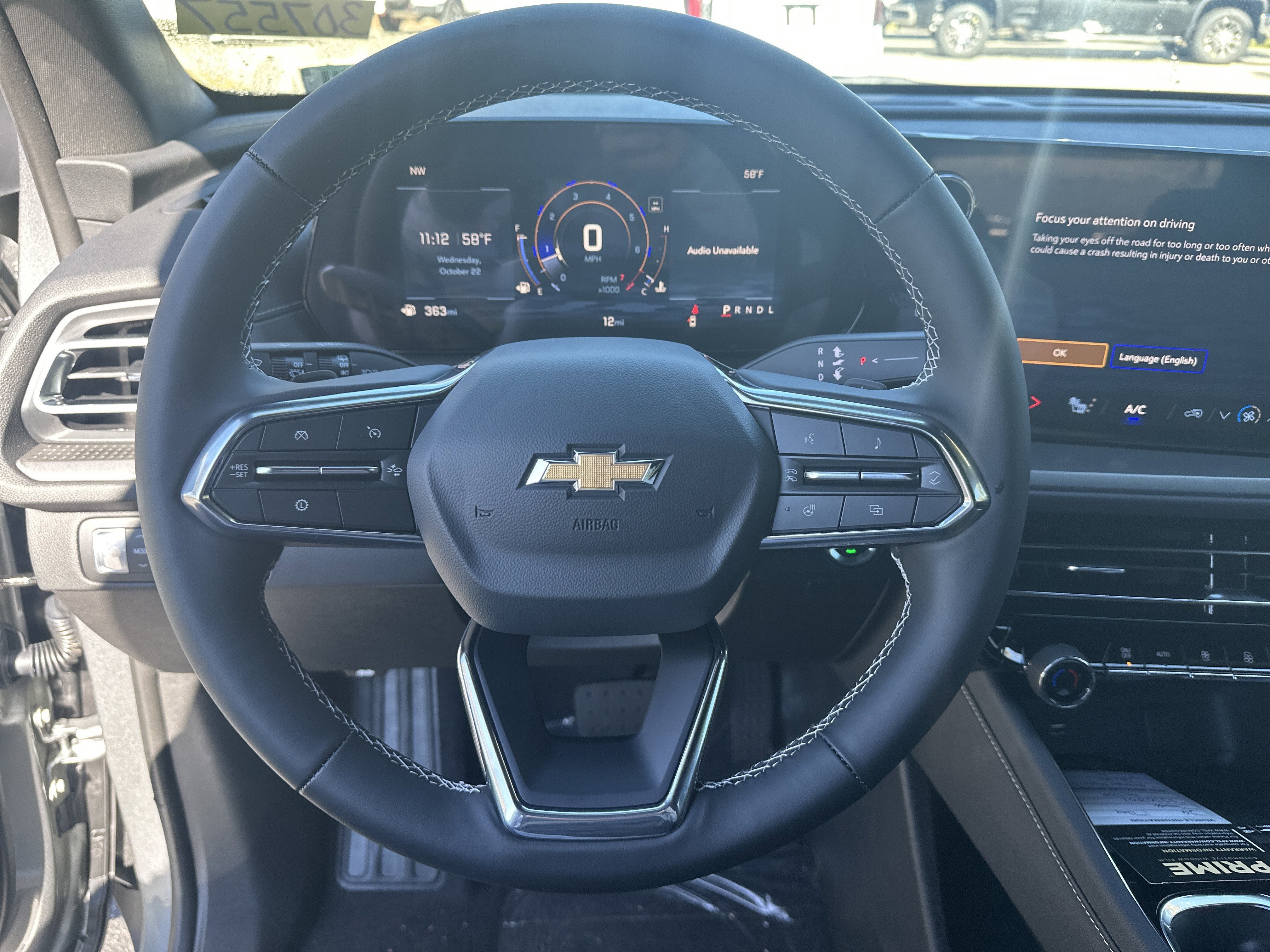 2025 Chevrolet Traverse LT