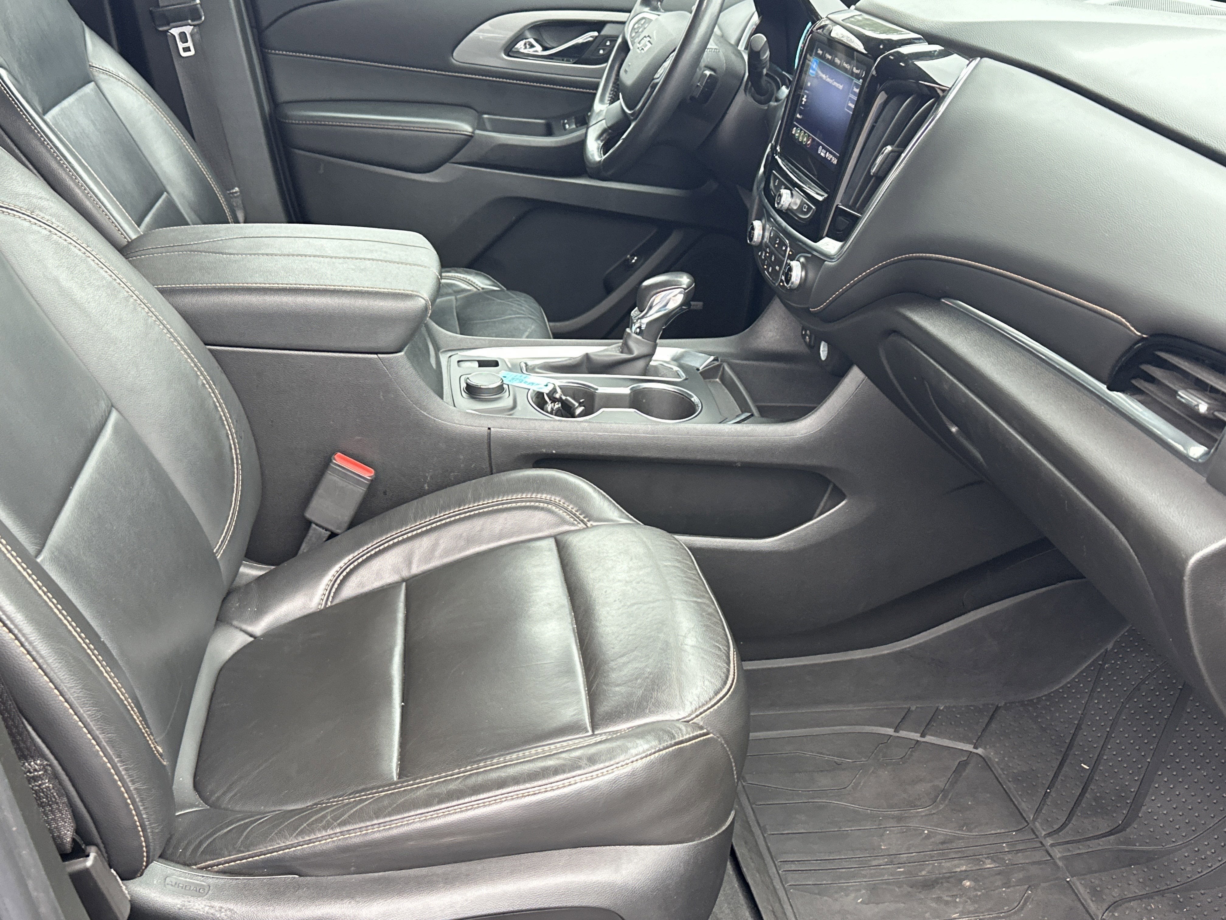 2021 Chevrolet Traverse RS