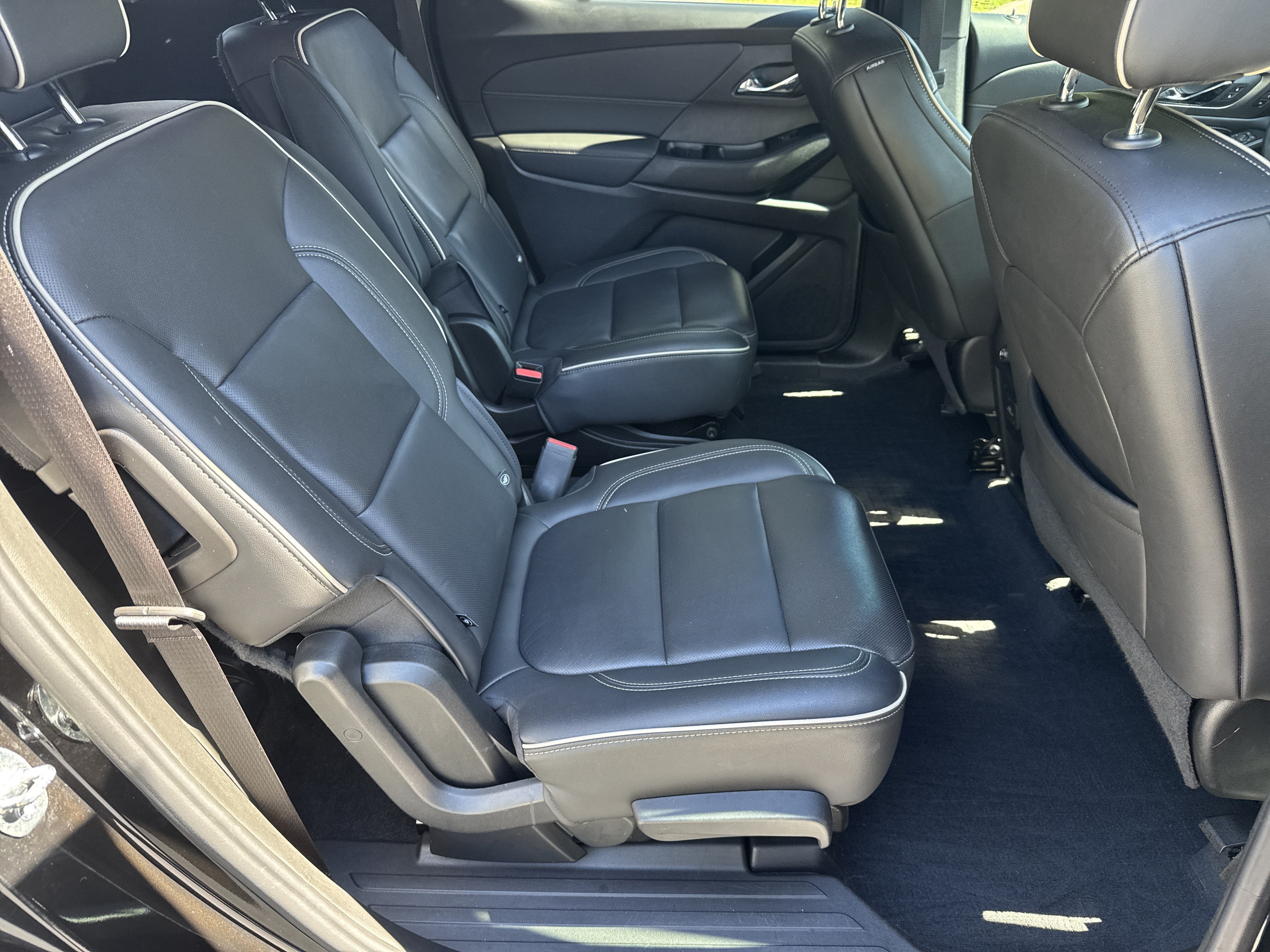 2023 Chevrolet Traverse Premier - Photo 14