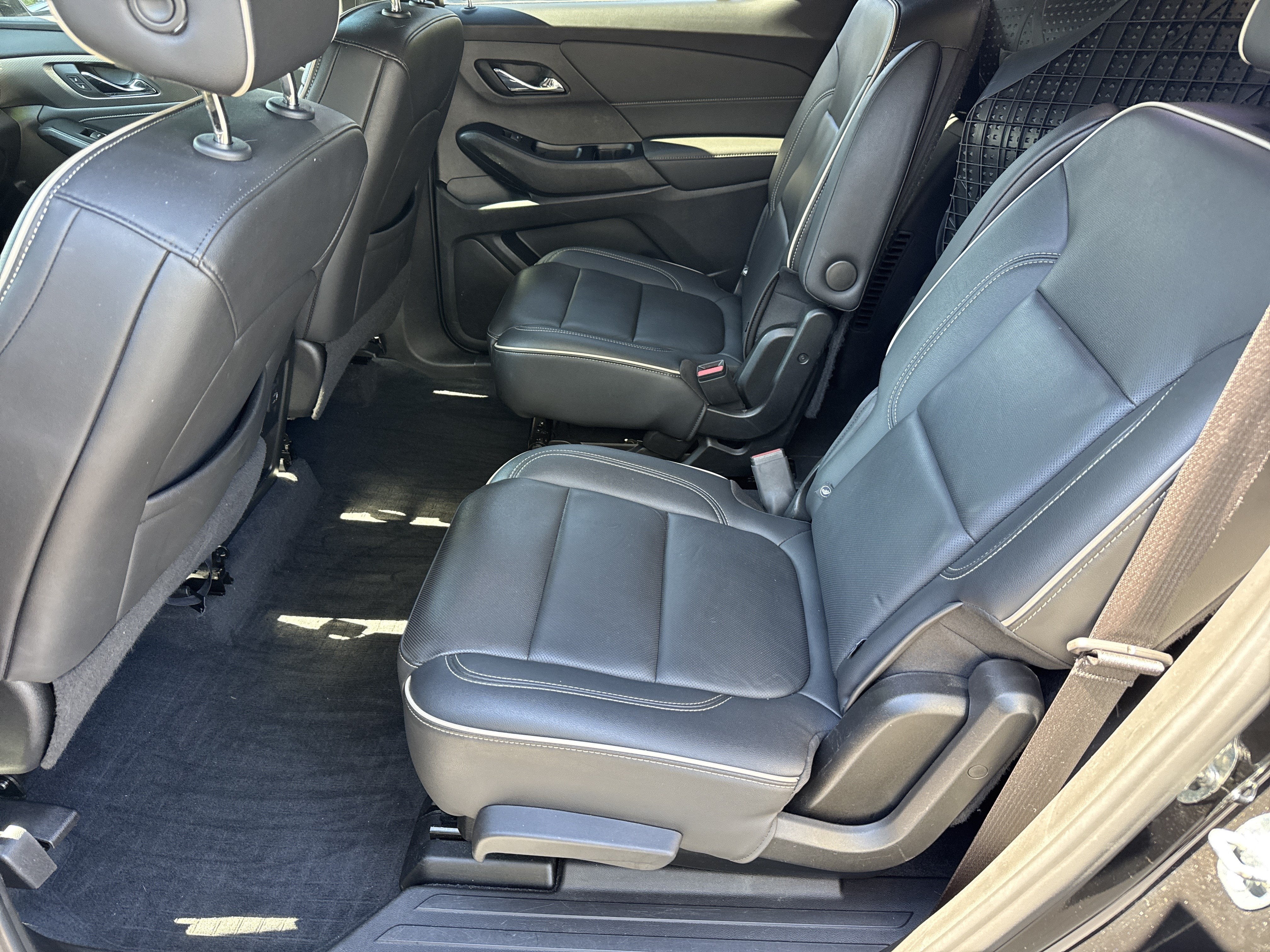 2023 Chevrolet Traverse Premier - Photo 17