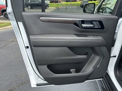 2025 Chevrolet Suburban LS