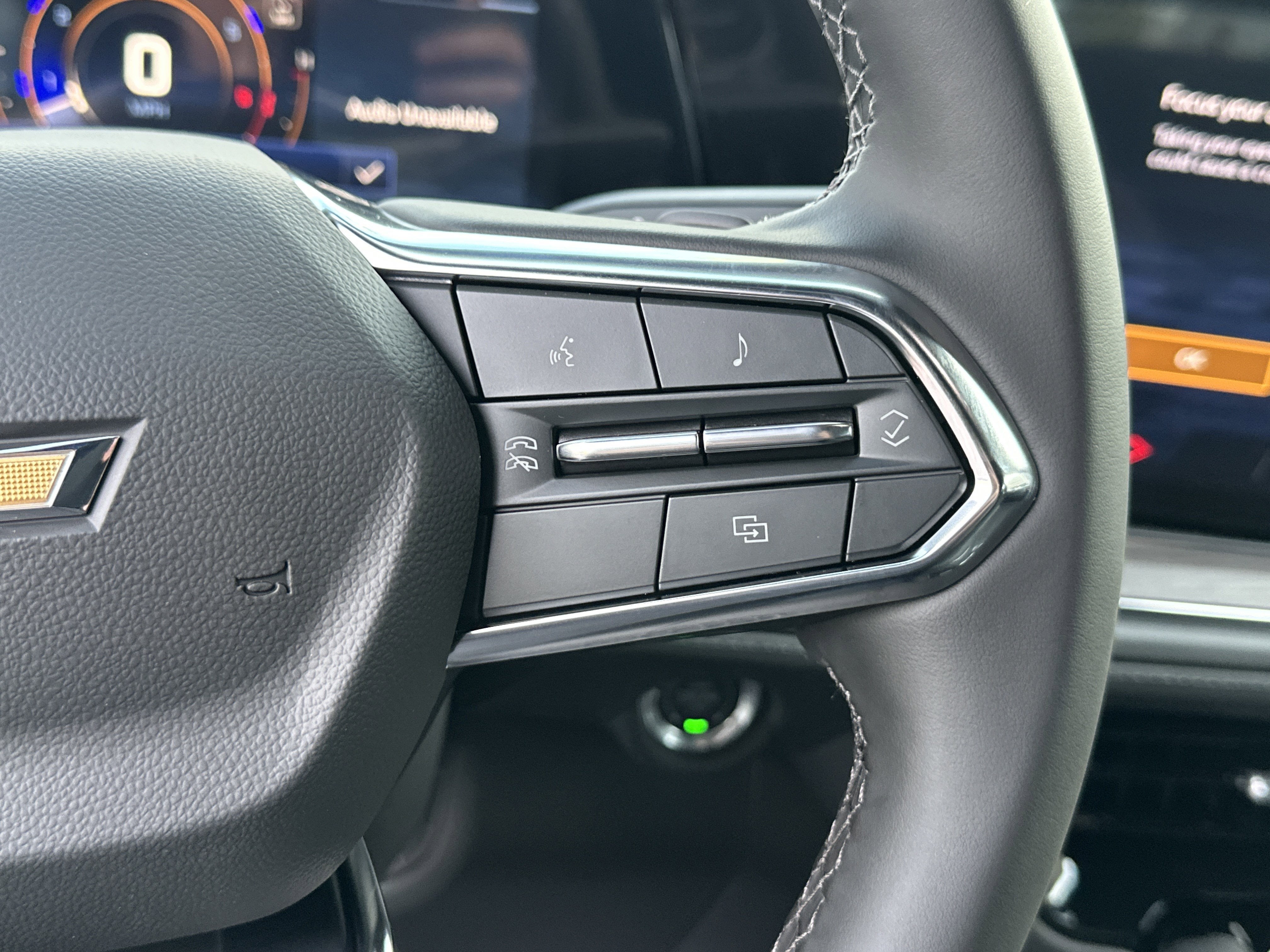 2025 Chevrolet Suburban LS