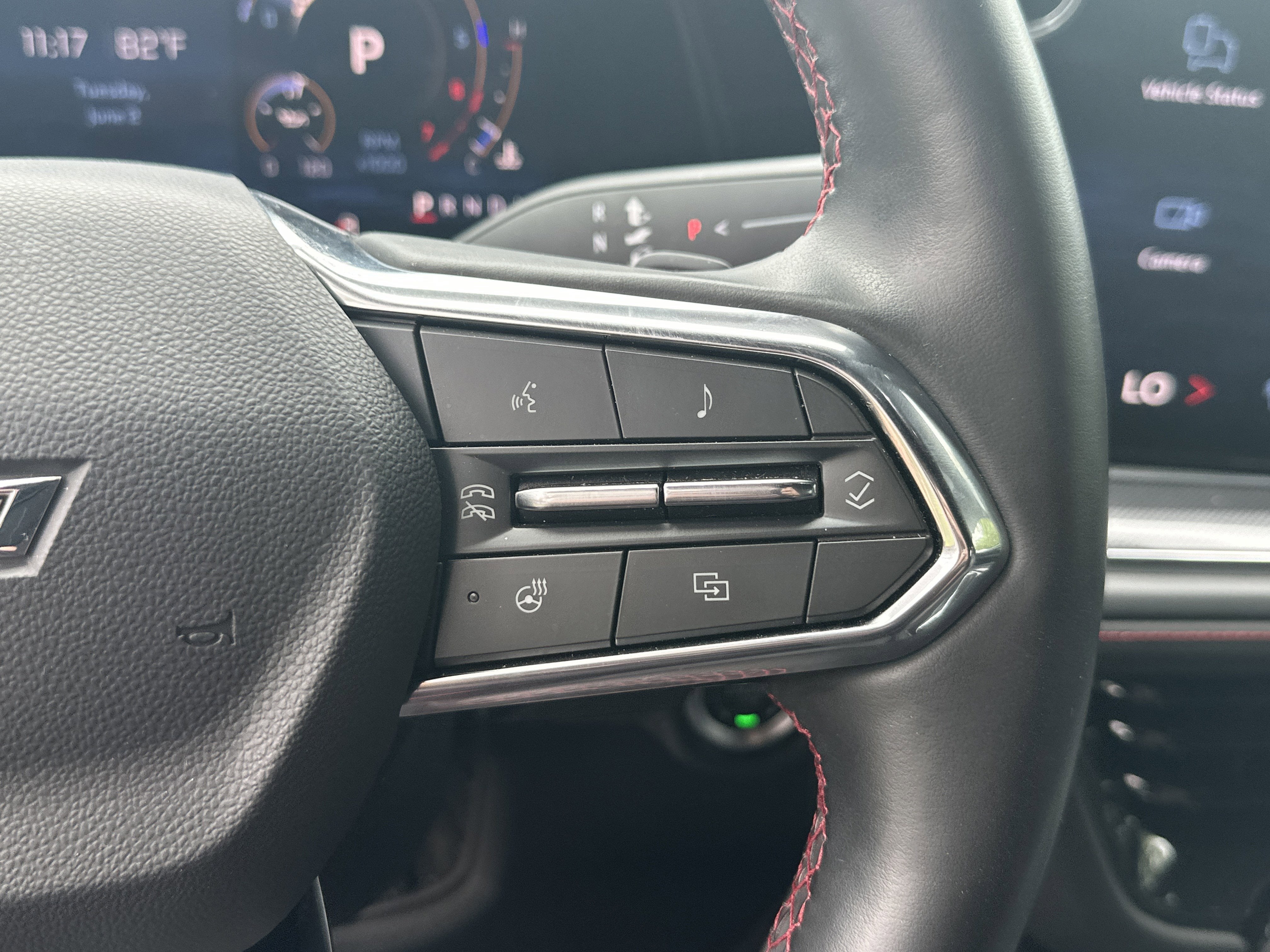 2025 Chevrolet Suburban RST