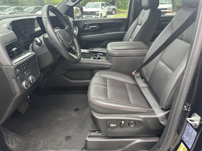 2025 Chevrolet Suburban RST