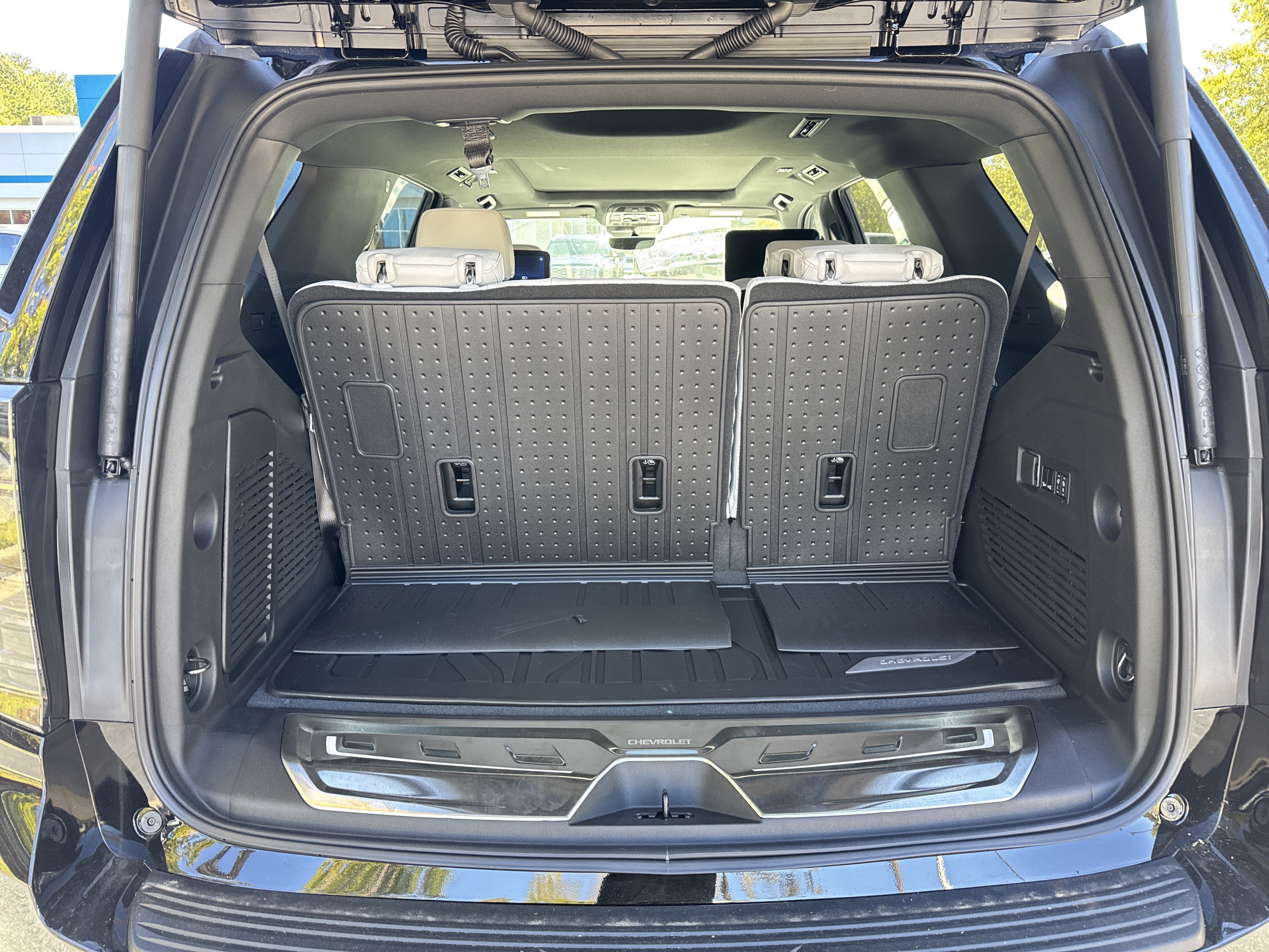 2027 Chevrolet Tahoe Premier
