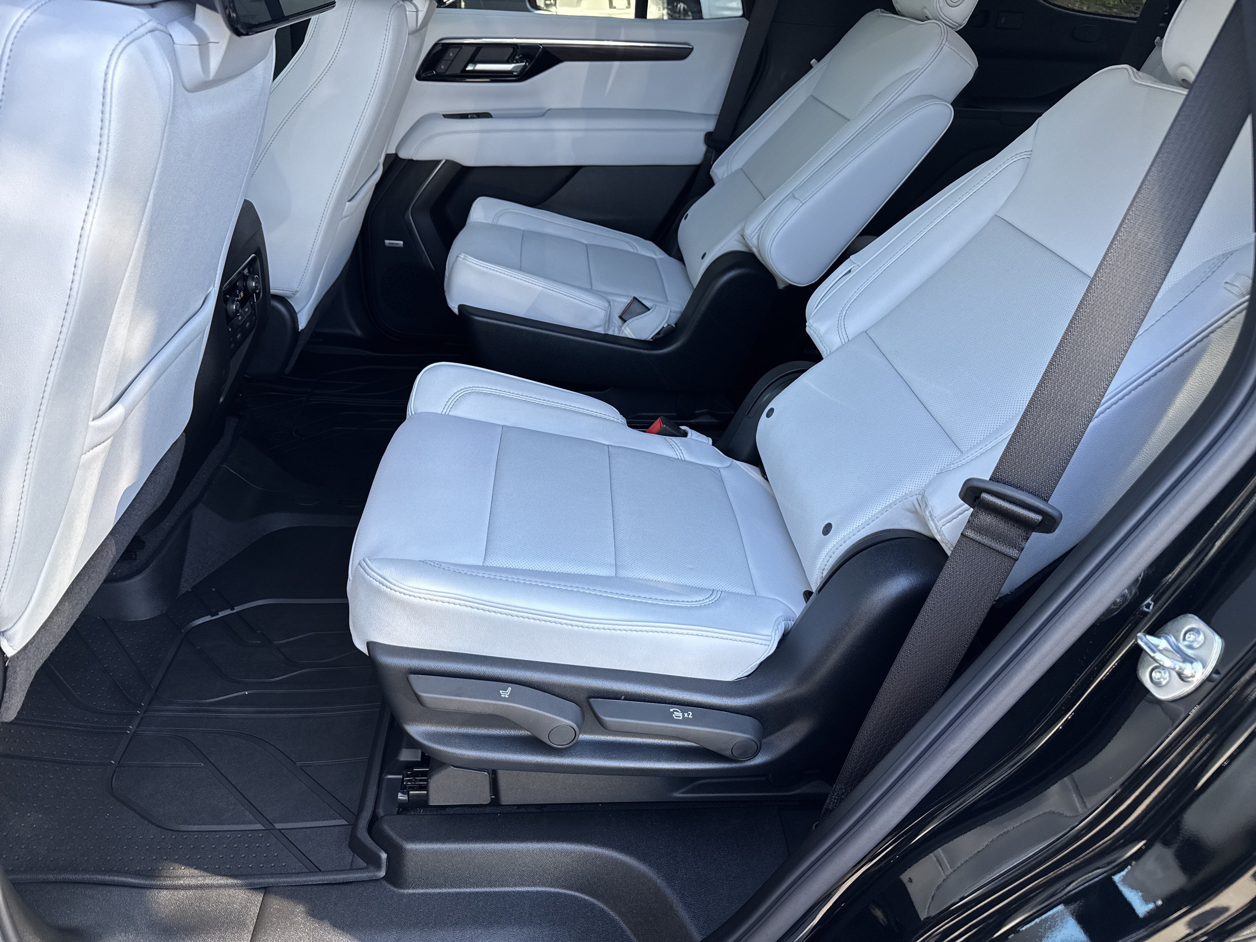 2027 Chevrolet Tahoe Premier