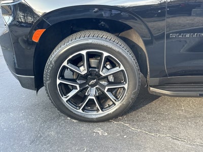 2024 Chevrolet Suburban RST