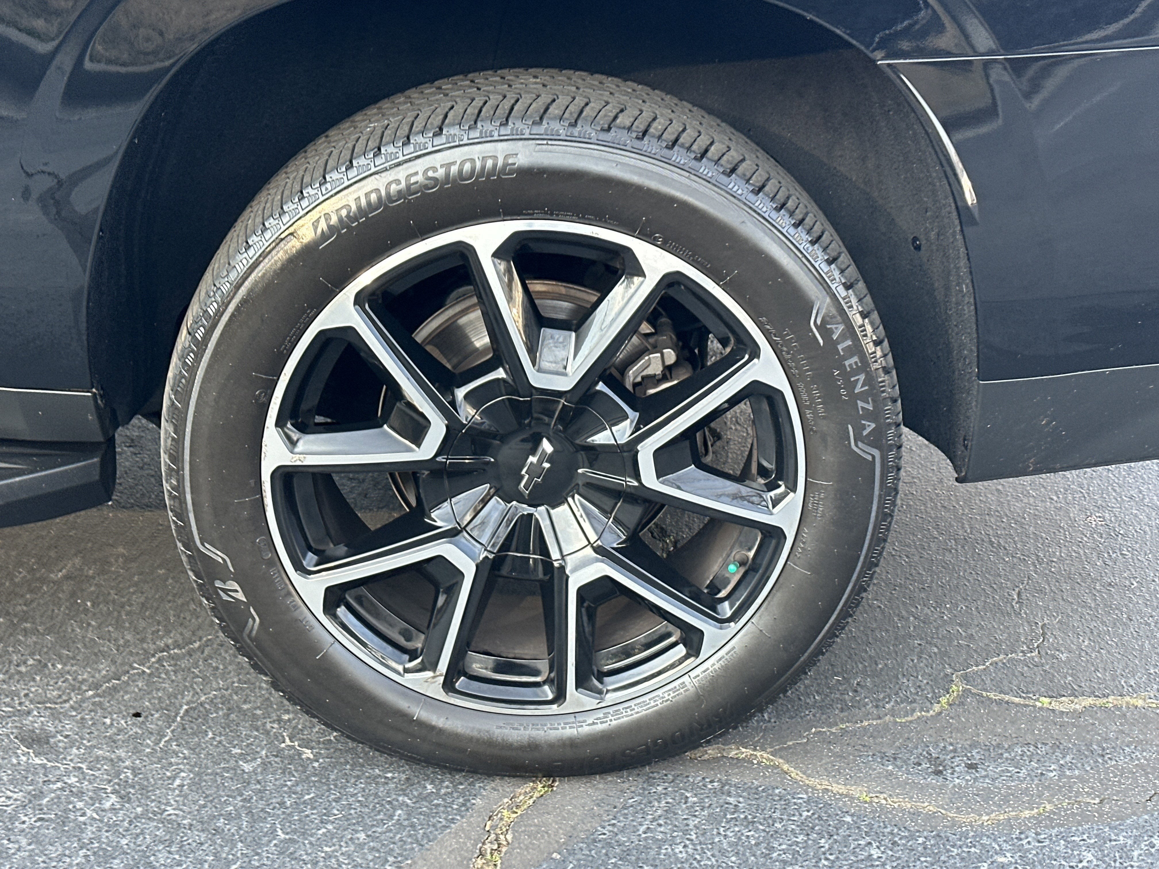 2024 Chevrolet Suburban RST