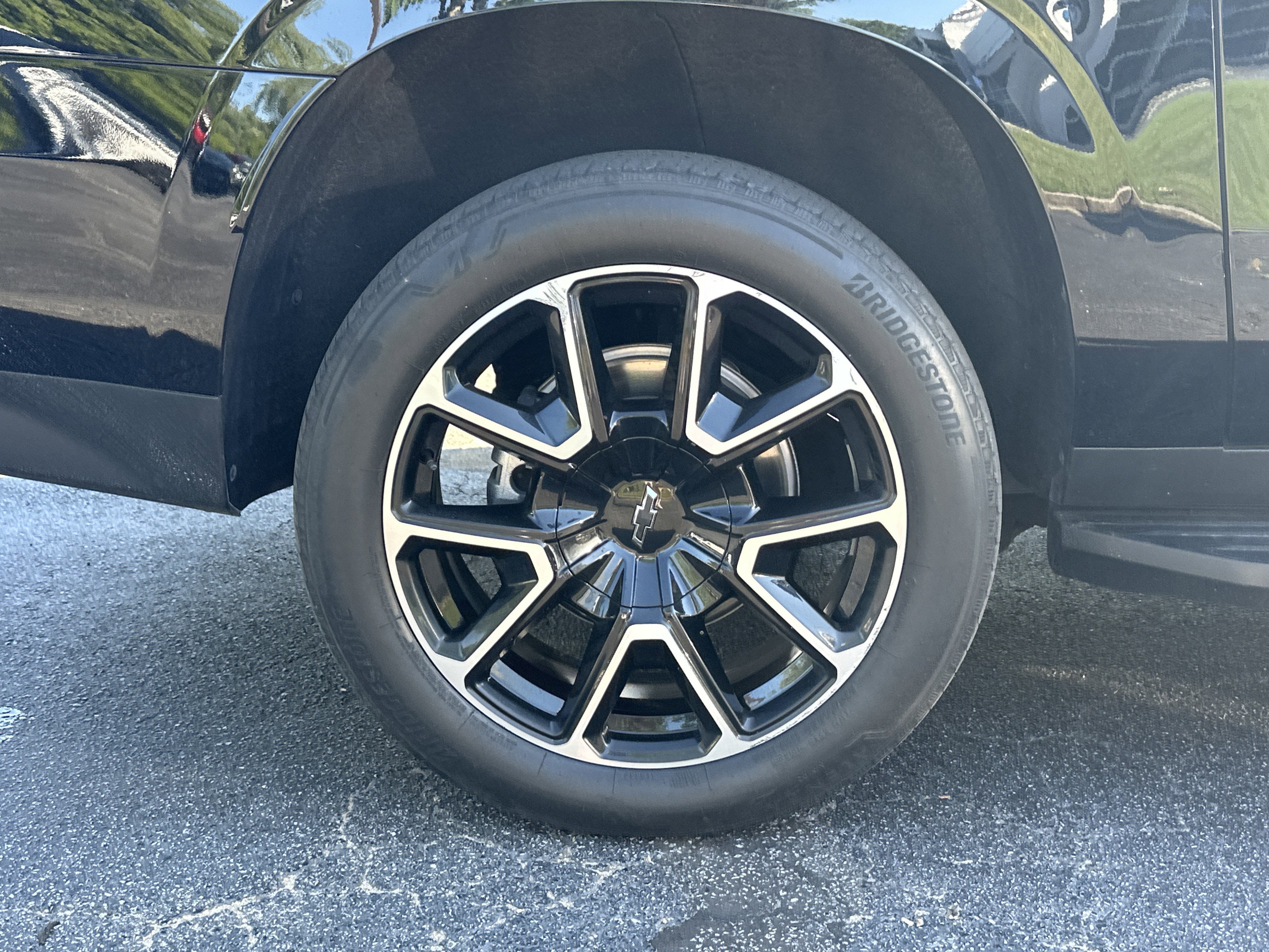 2024 Chevrolet Suburban RST