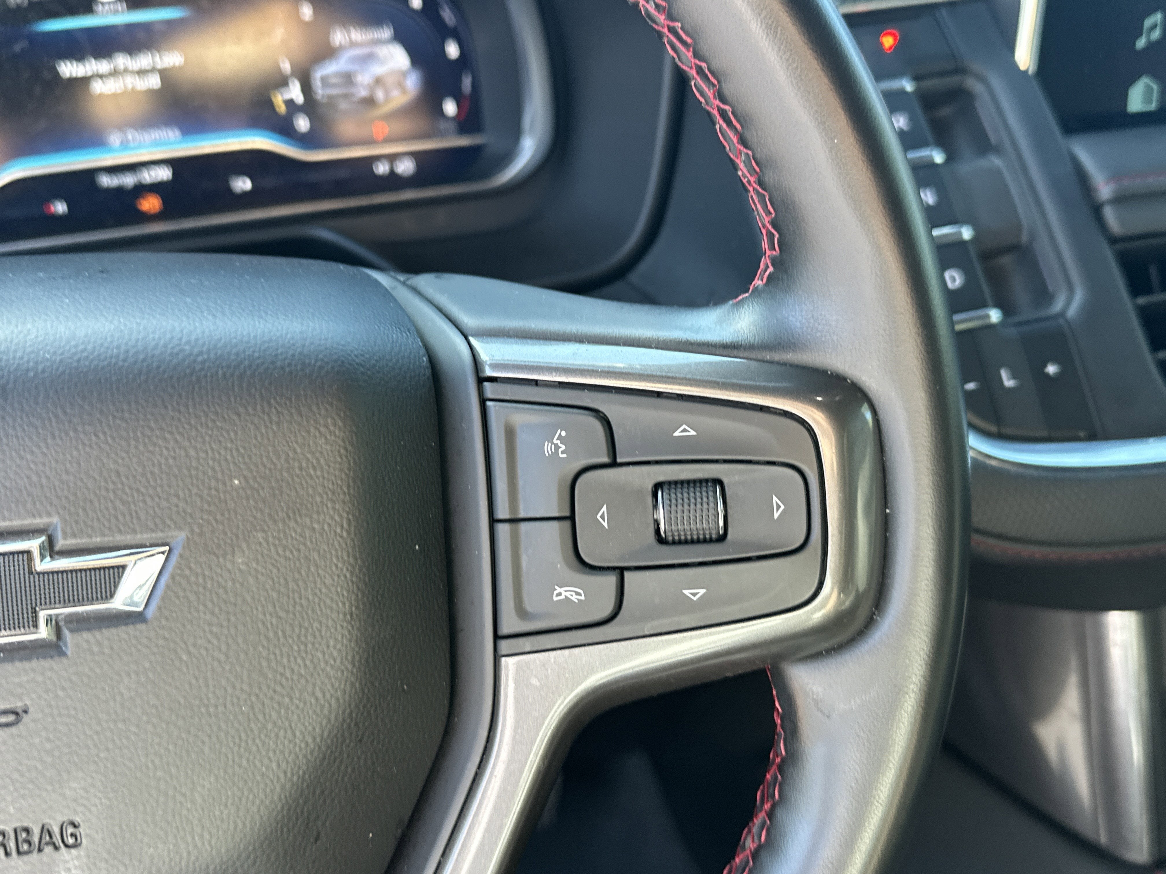 2024 Chevrolet Suburban RST