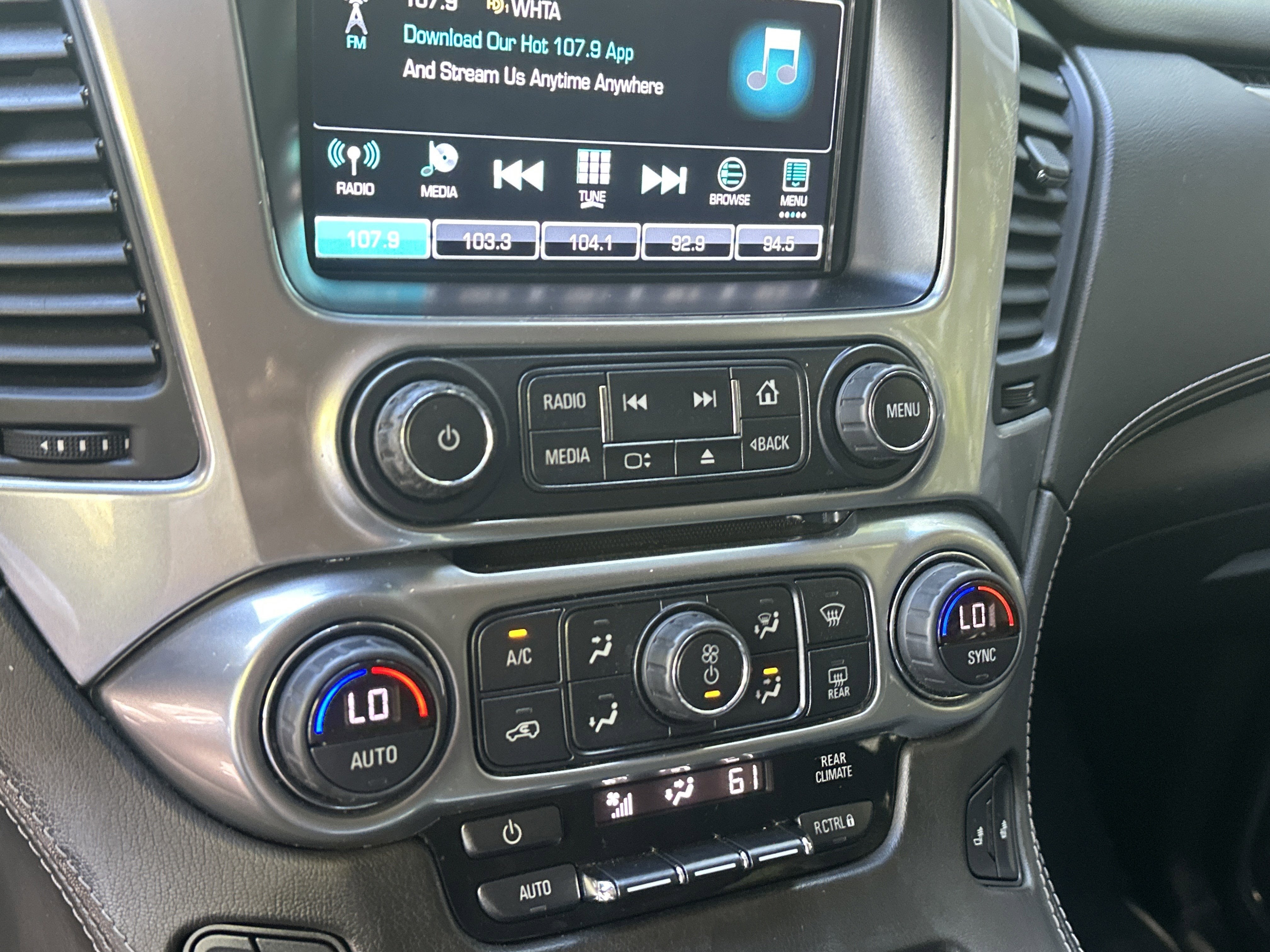 2020 Chevrolet Suburban LT