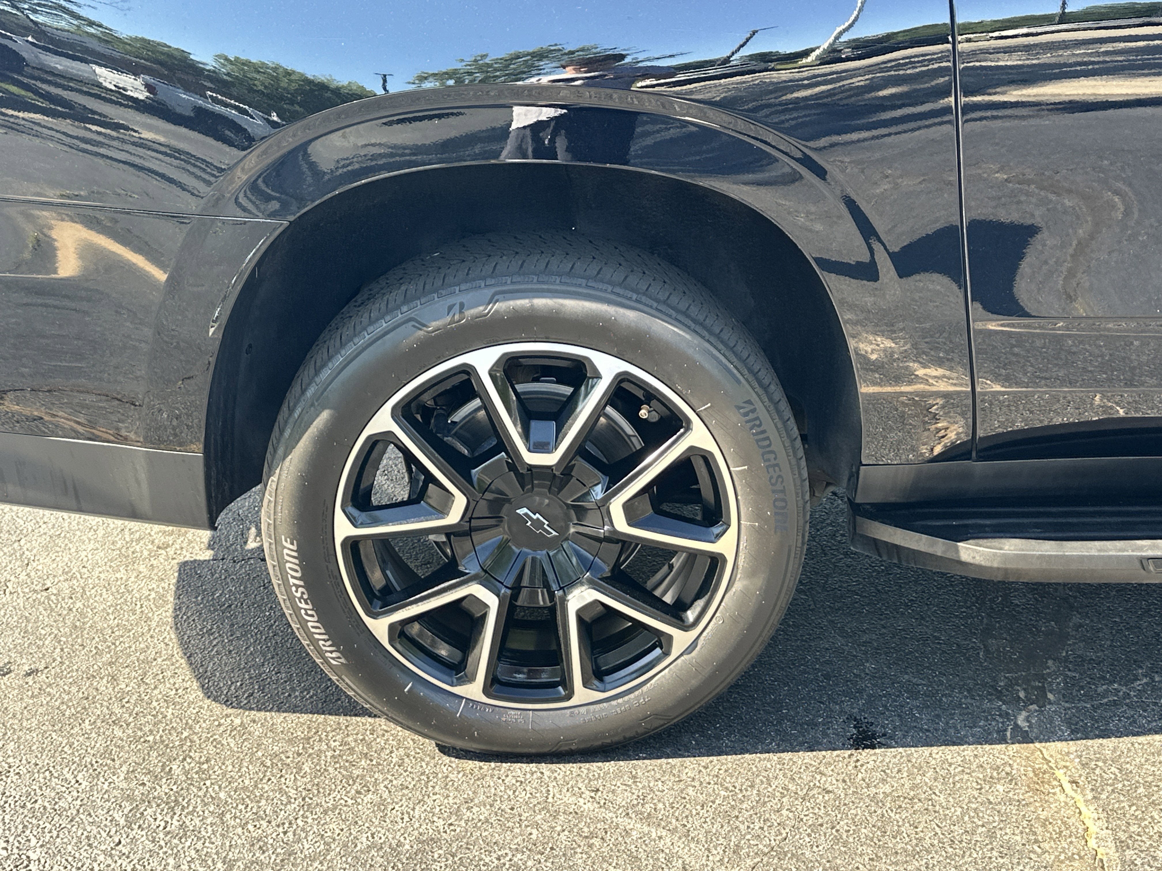 2024 Chevrolet Suburban RST