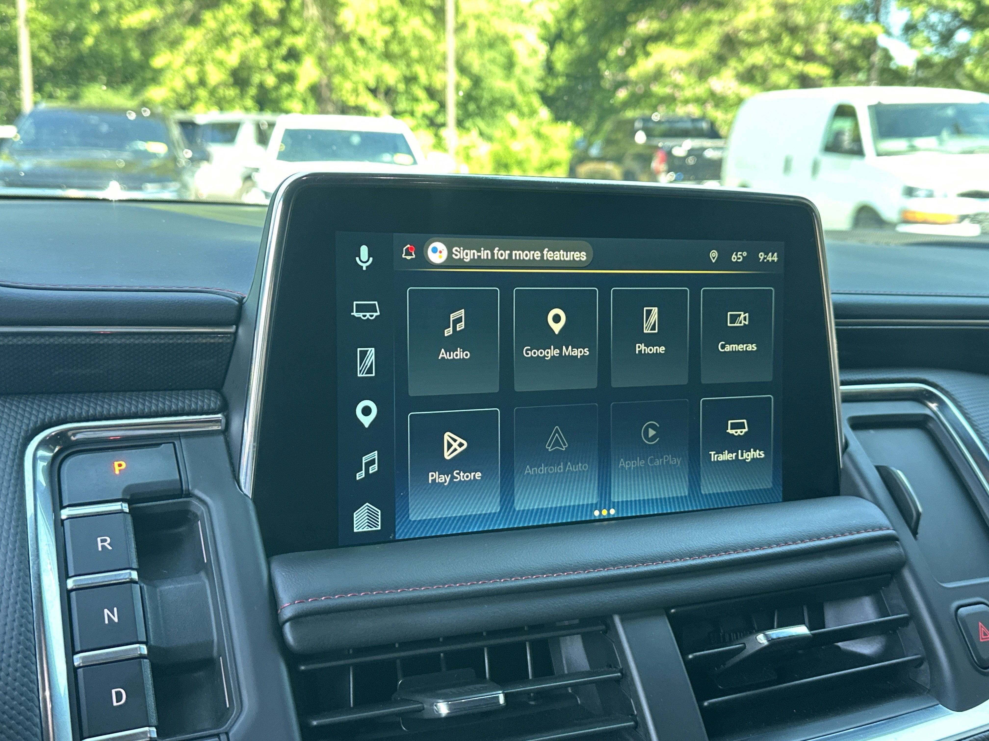 2024 Chevrolet Suburban RST