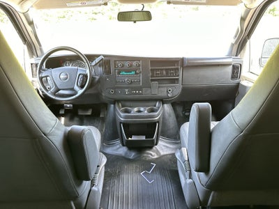 2023 GMC Savana Cargo 2500 Work Van