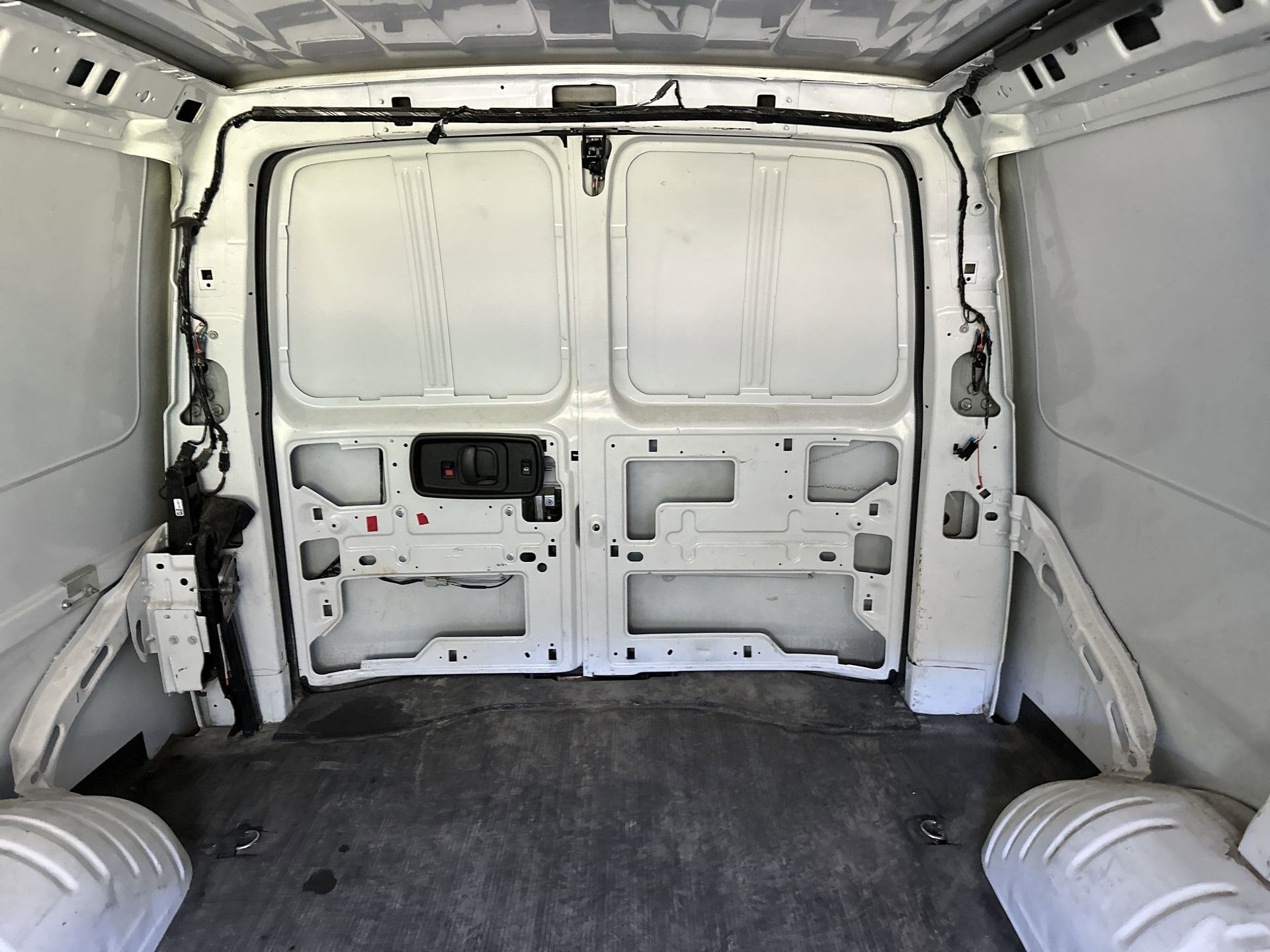 2023 GMC Savana Cargo 2500 Work Van