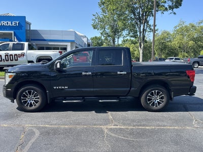 2021 Nissan TITAN Crew Cab SV 4x4