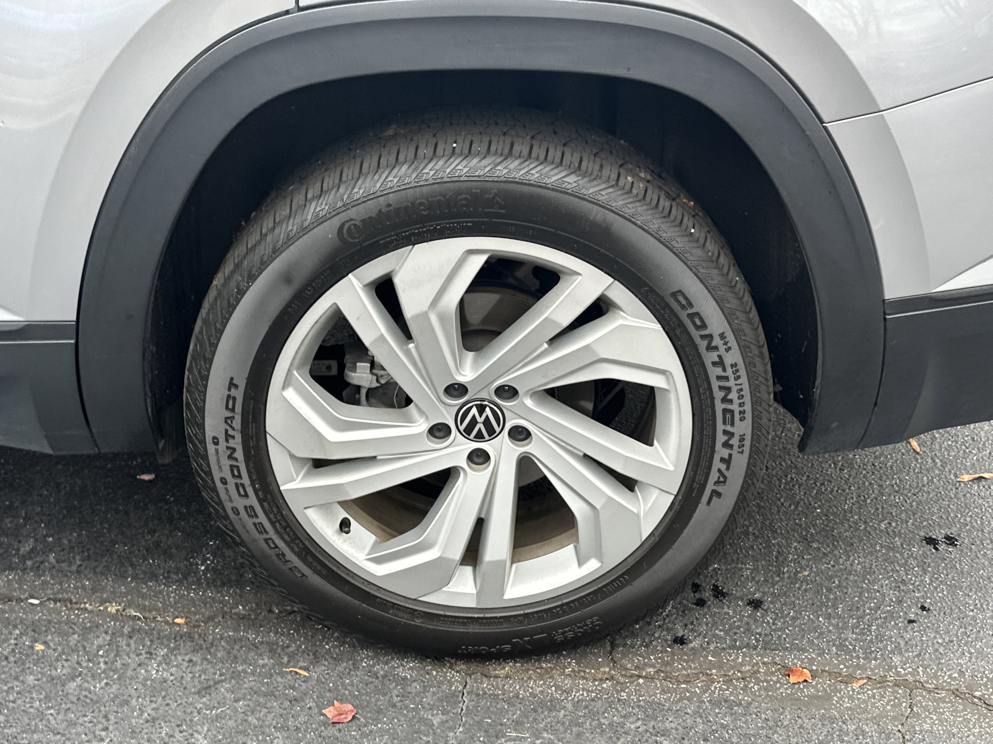 2022 Volkswagen Atlas 2.0T SE w/Technology