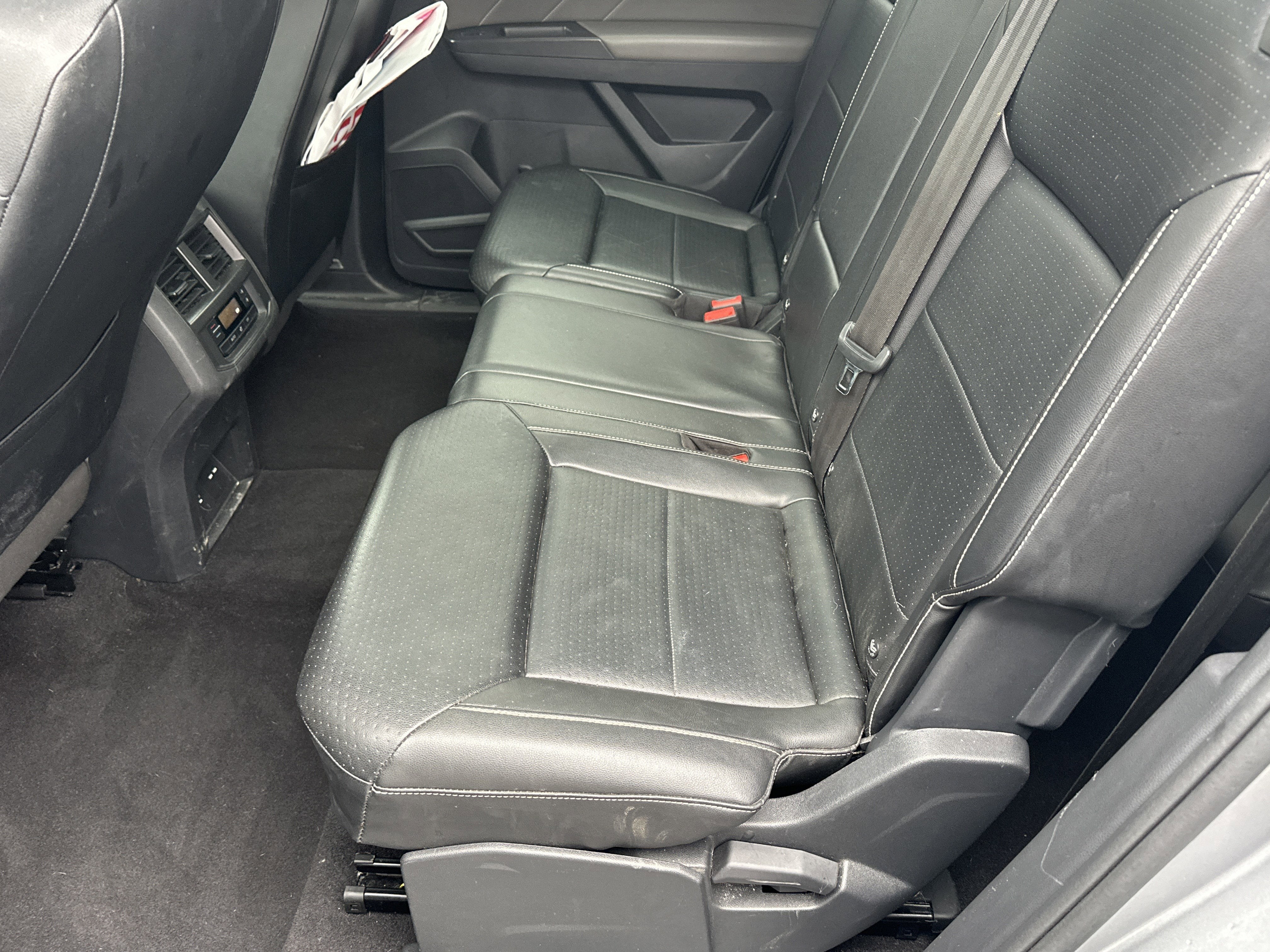 2022 Volkswagen Atlas 2.0T SE w/Technology