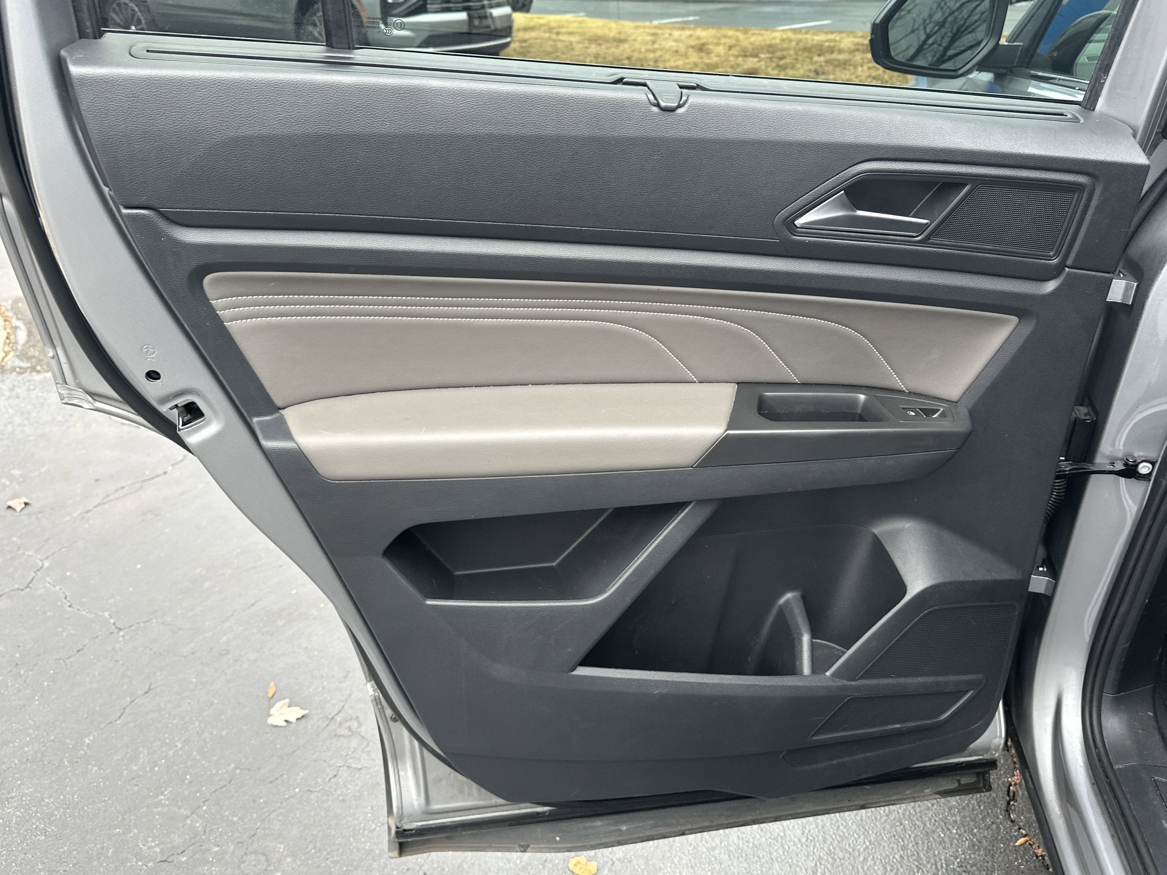 2022 Volkswagen Atlas 2.0T SE w/Technology