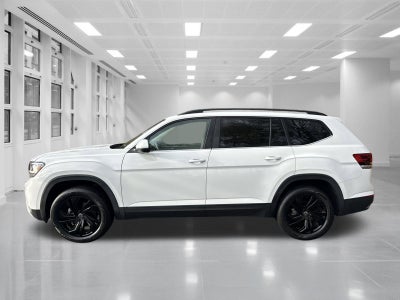 2022 Volkswagen Atlas 3.6L V6 SE w/Technology
