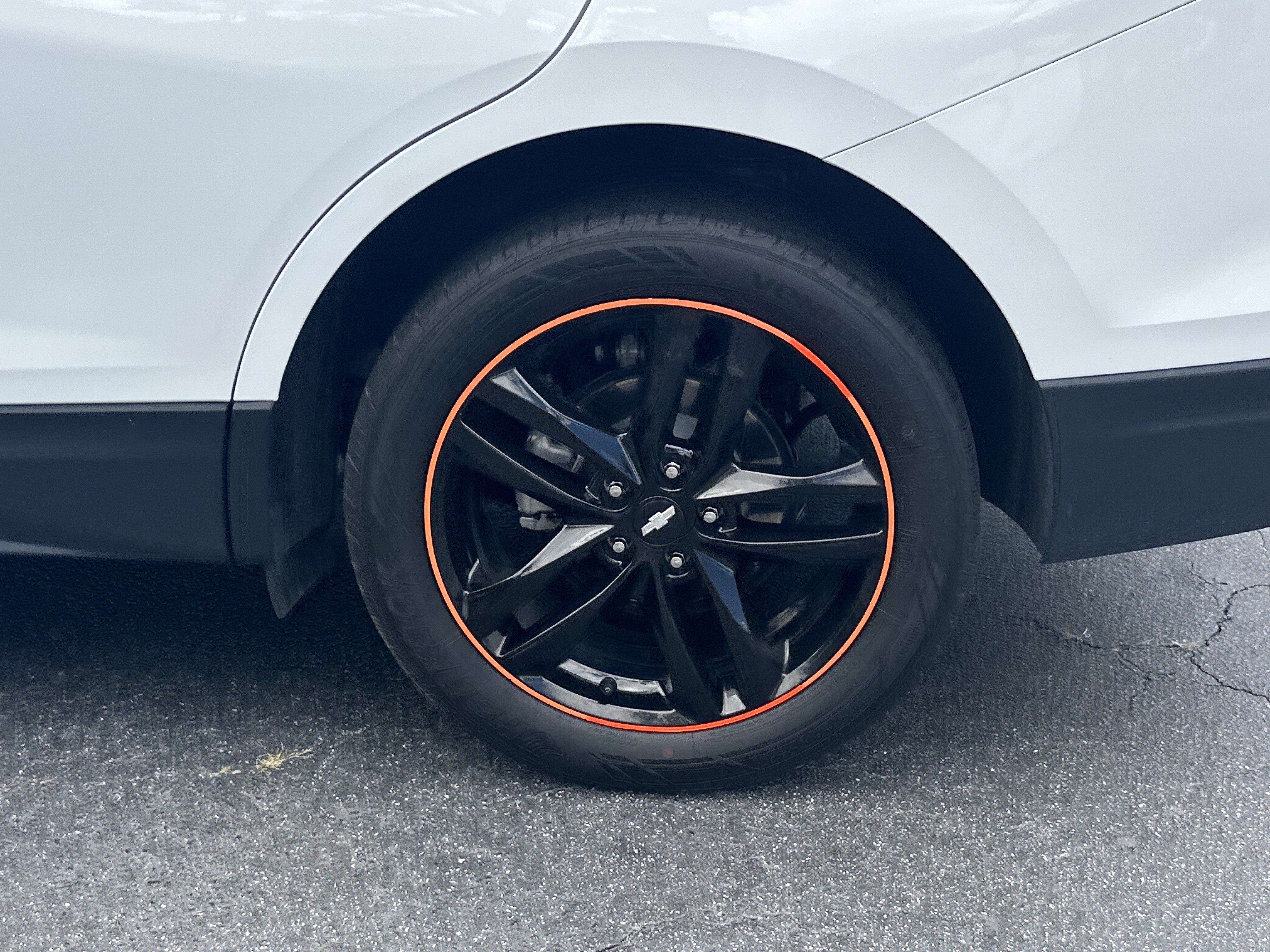 2020 Chevrolet Equinox LT - Photo 18