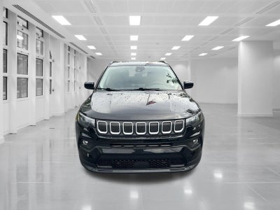 2022 Jeep Compass Latitude FWD