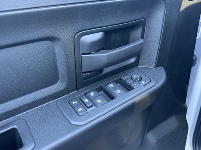 2025 RAM 3500 Tradesman Crew Cab 4x4 6'4" Box