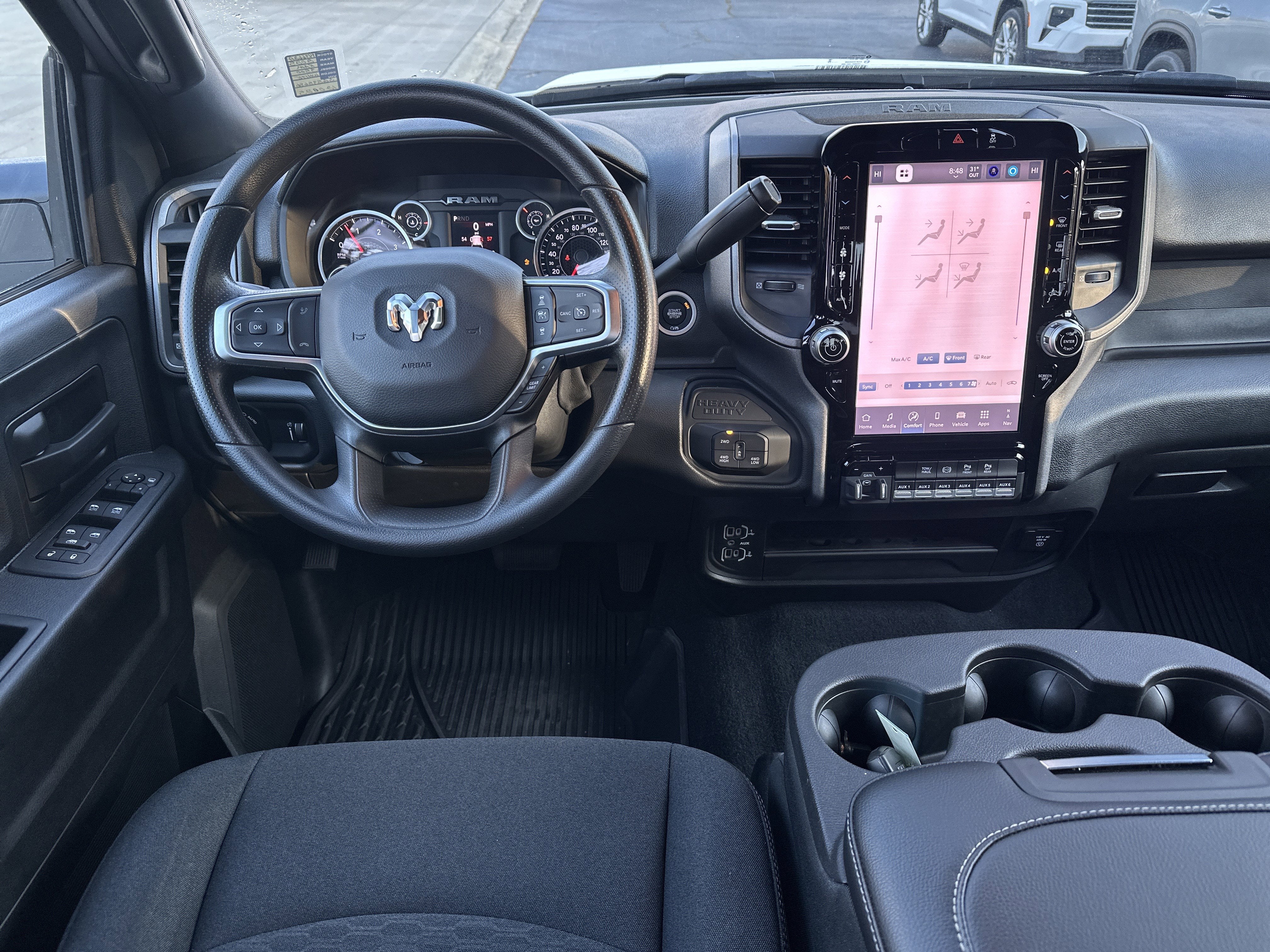 2025 RAM 3500 Tradesman Crew Cab 4x4 6'4" Box