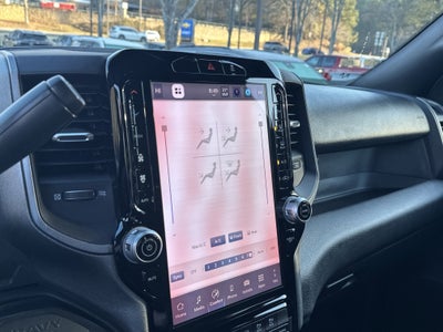 2025 RAM 3500 Tradesman Crew Cab 4x4 6'4" Box