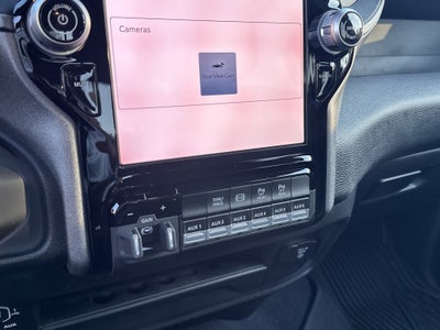 2025 RAM 3500 Tradesman Crew Cab 4x4 6'4" Box