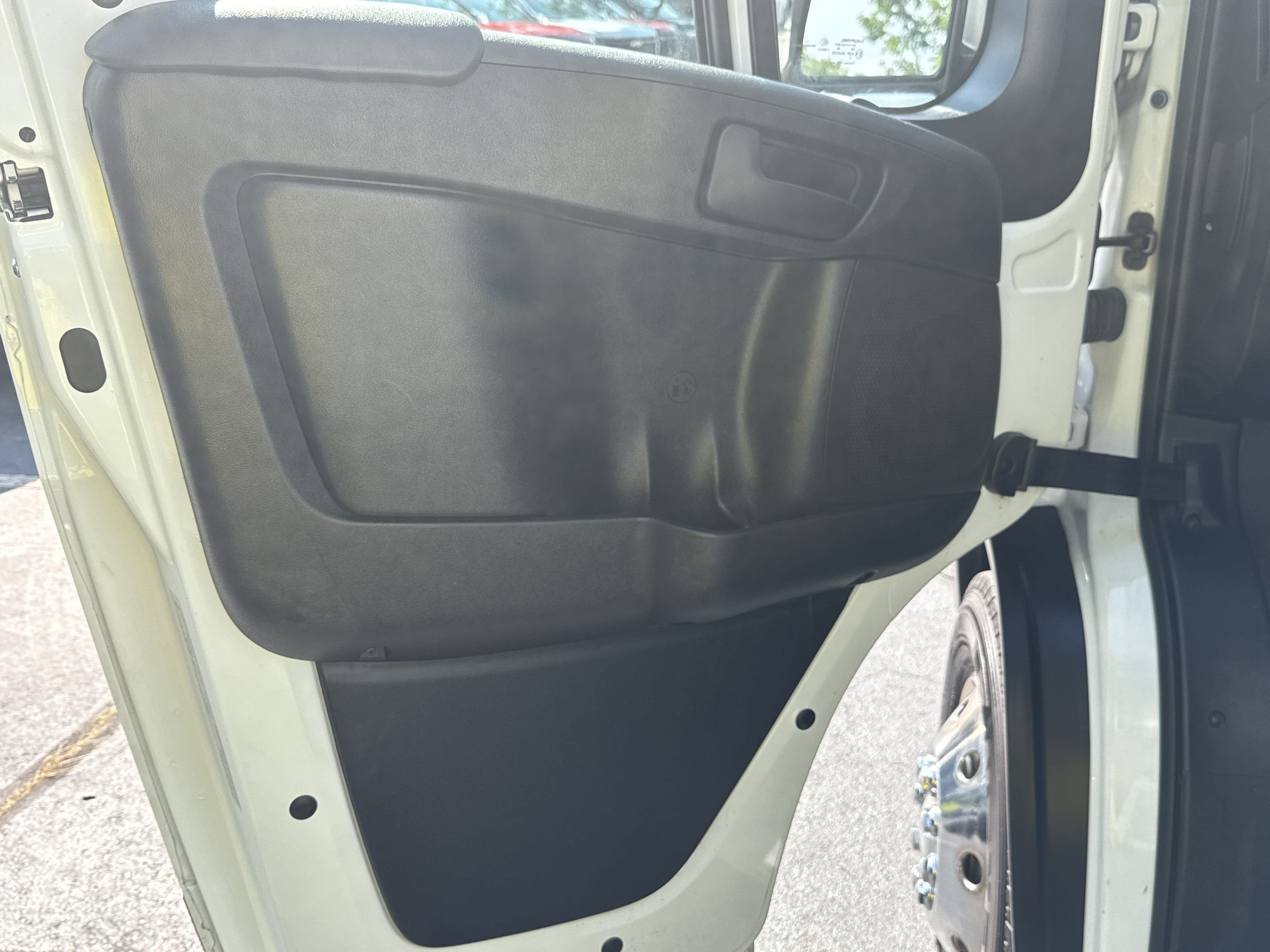 2023 RAM ProMaster 2500 Cargo Van Low Roof 136" WB