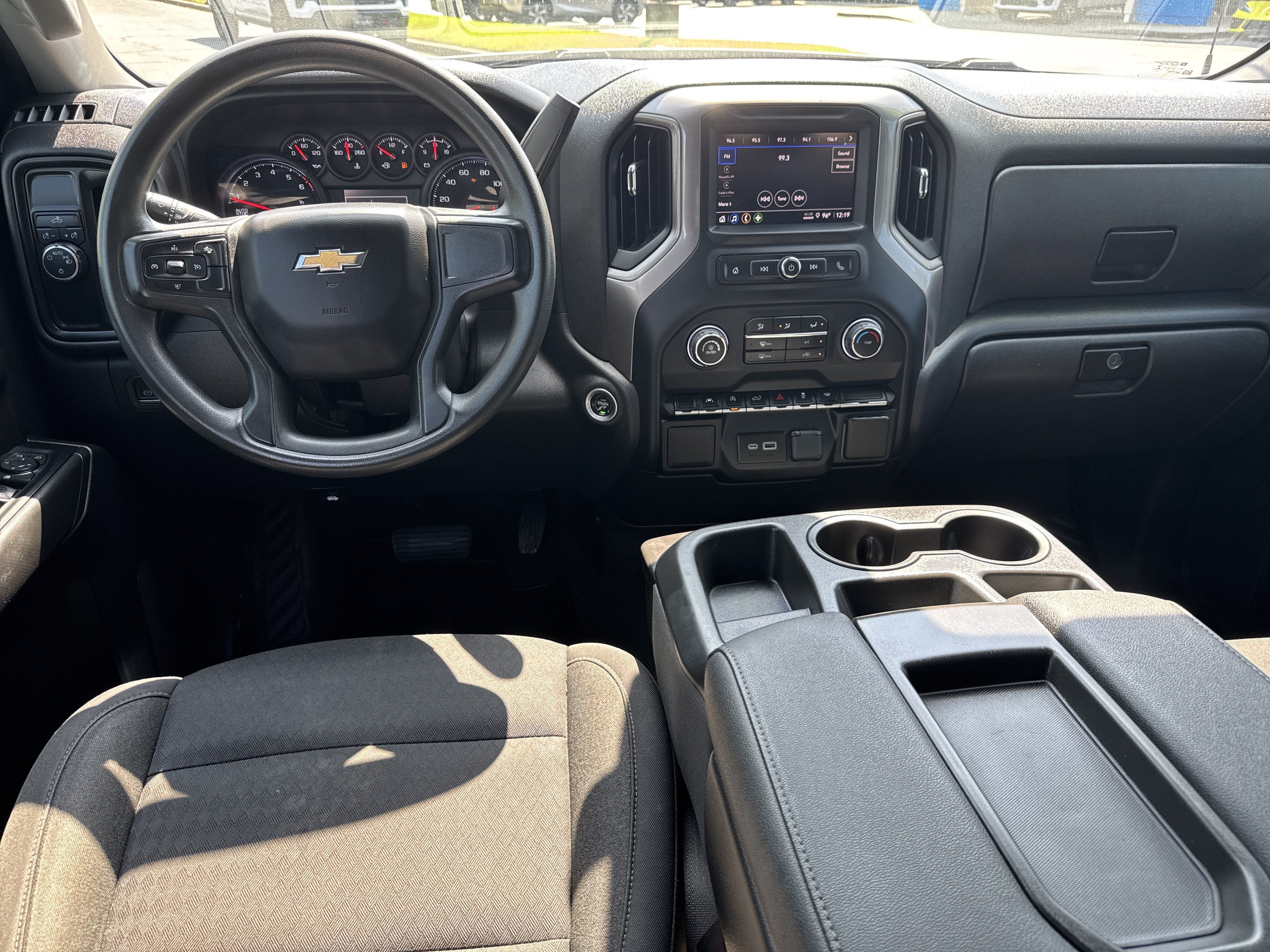 2023 Chevrolet Silverado 1500 Custom