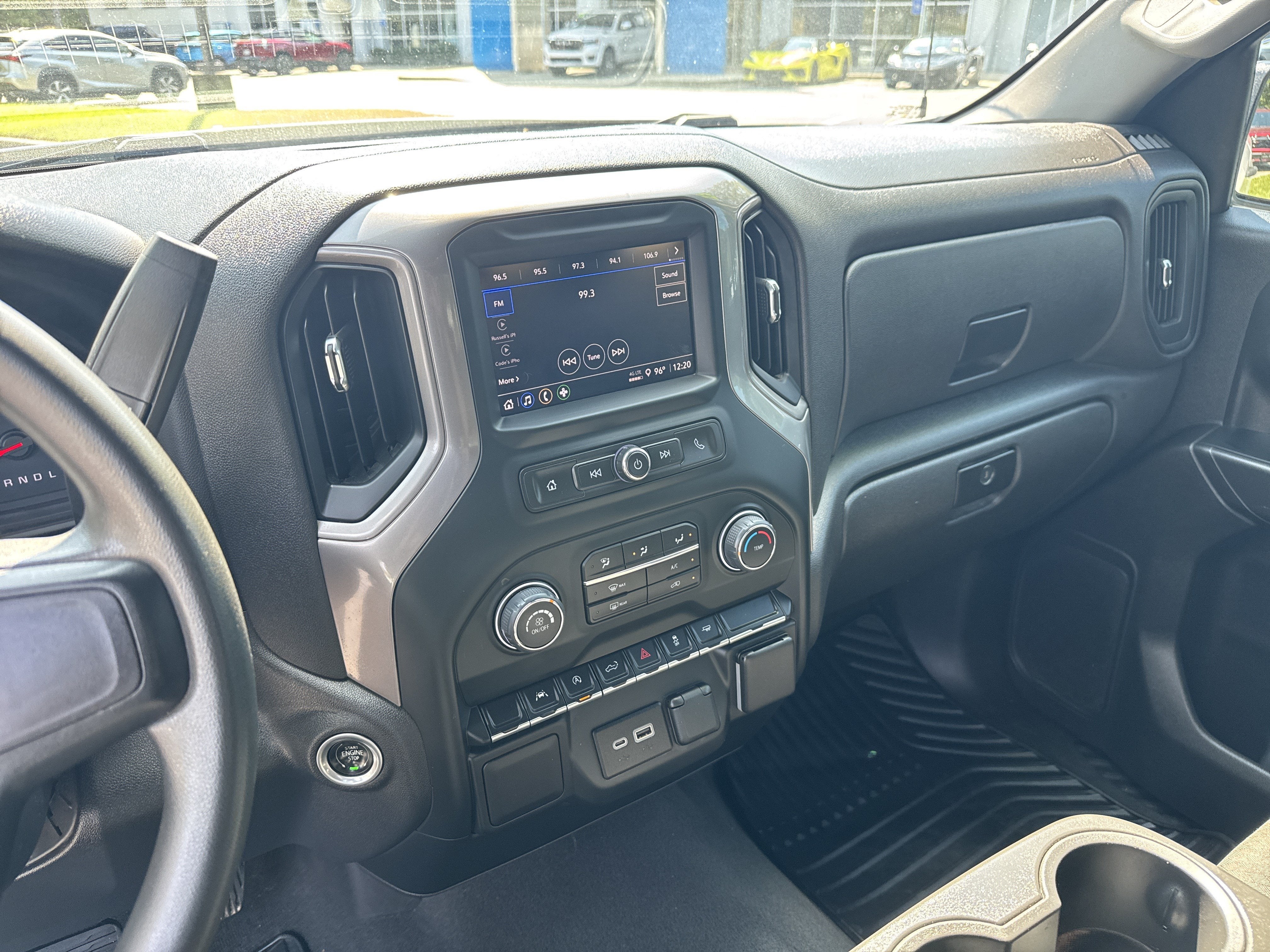 2023 Chevrolet Silverado 1500 Custom