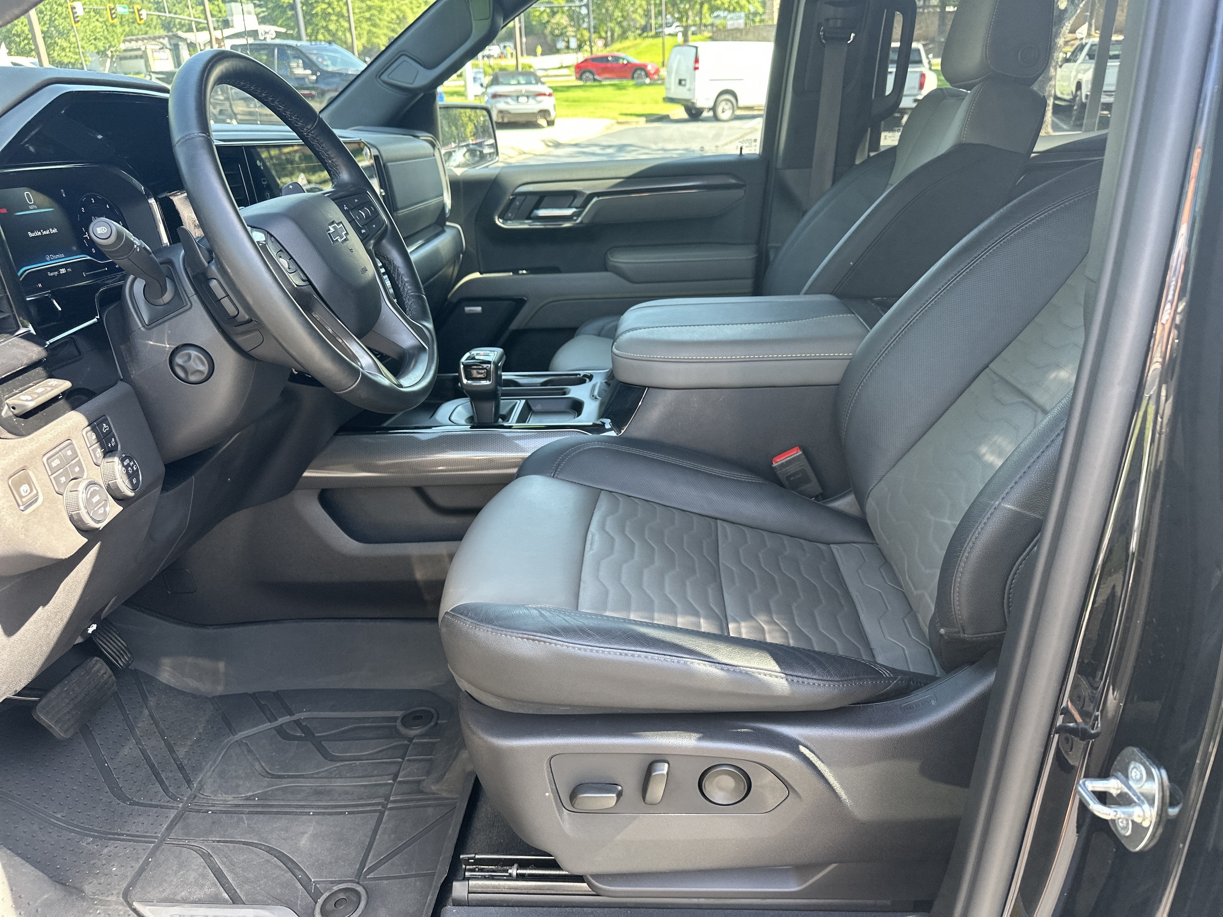 2024 Chevrolet Silverado 1500 ZR2
