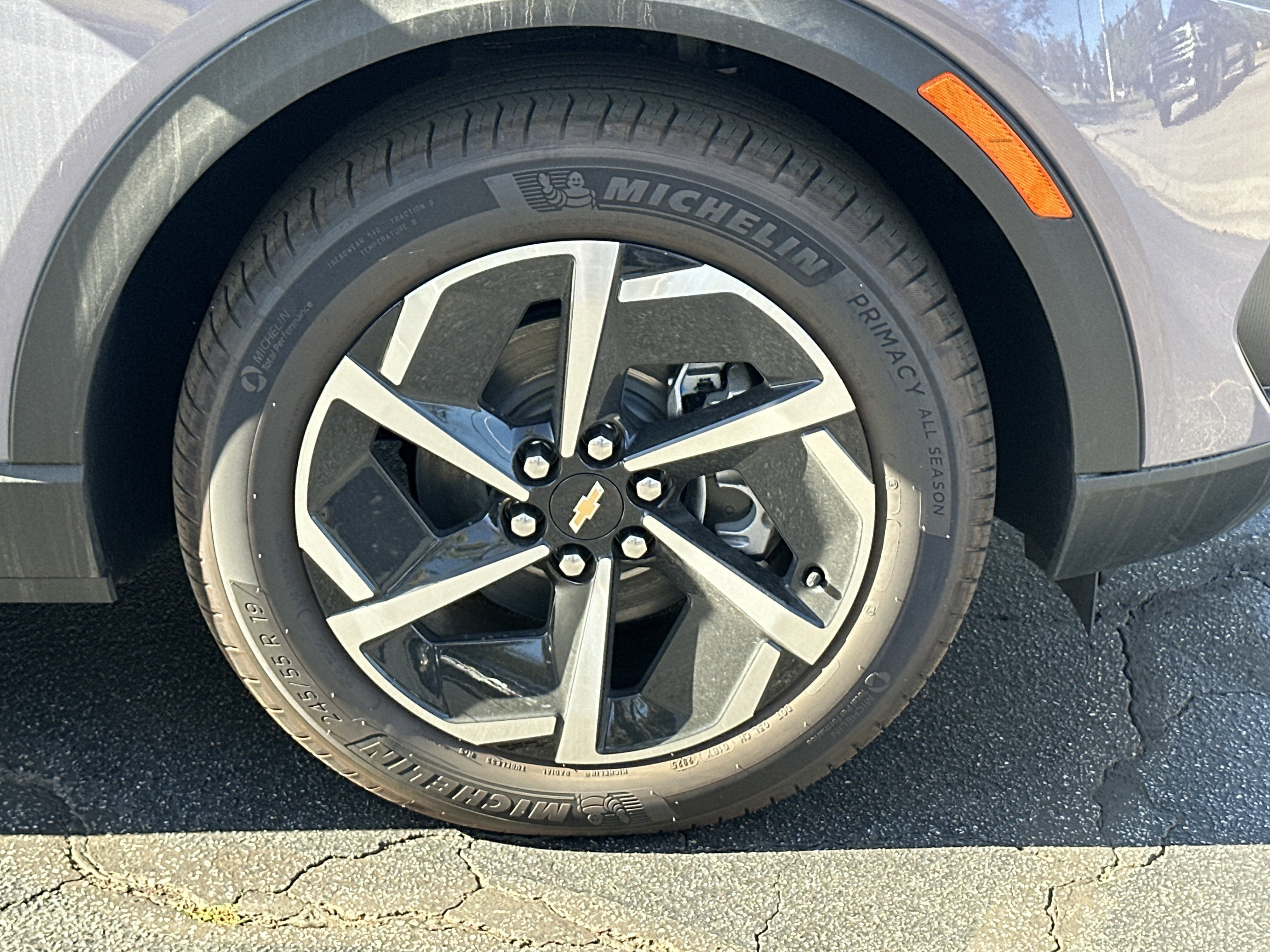 2025 Chevrolet Equinox EV LT