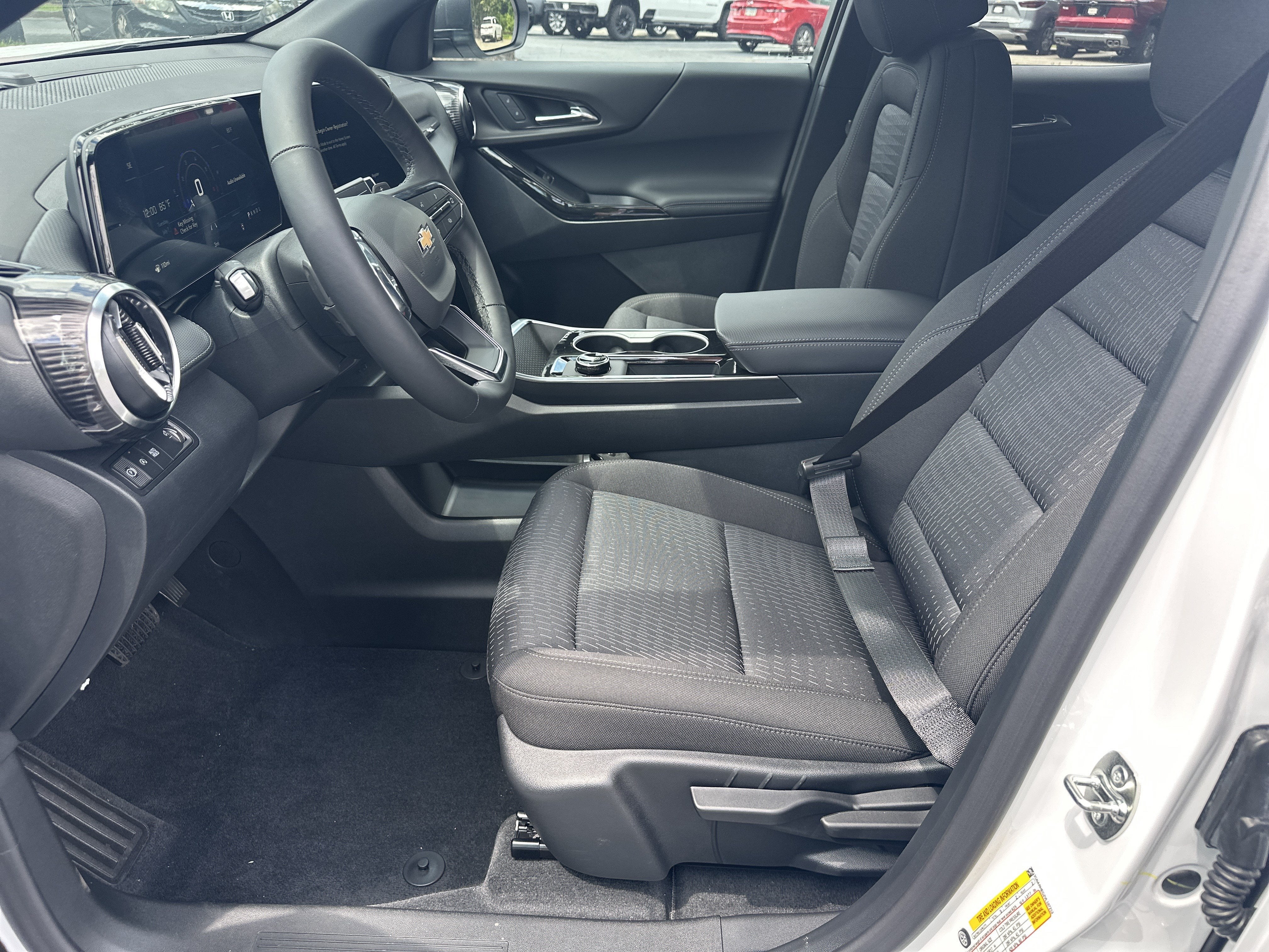 2027 Chevrolet Equinox FWD LT